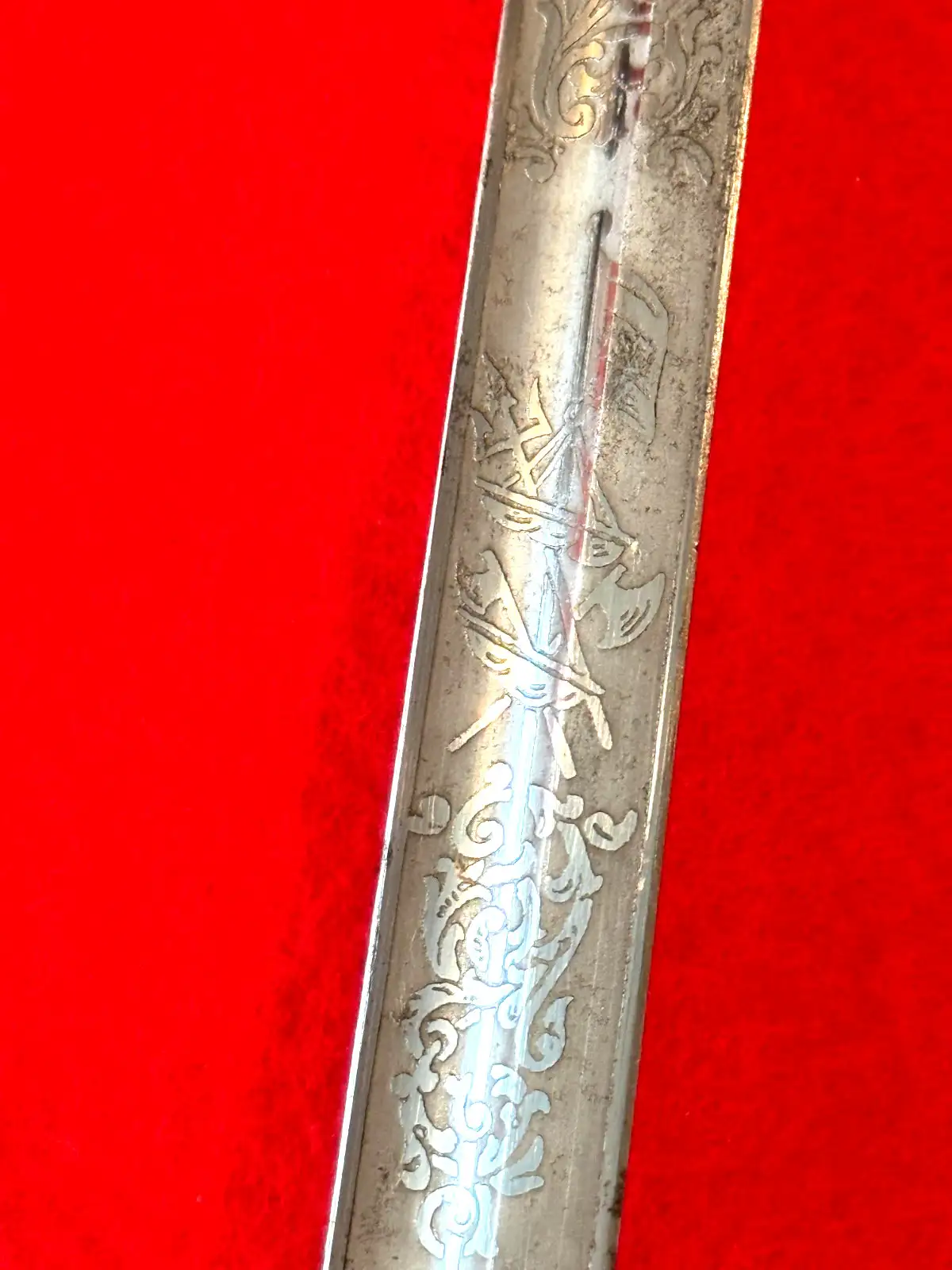 US M1852 Naval Officer Sword with Etched Blade - View 17