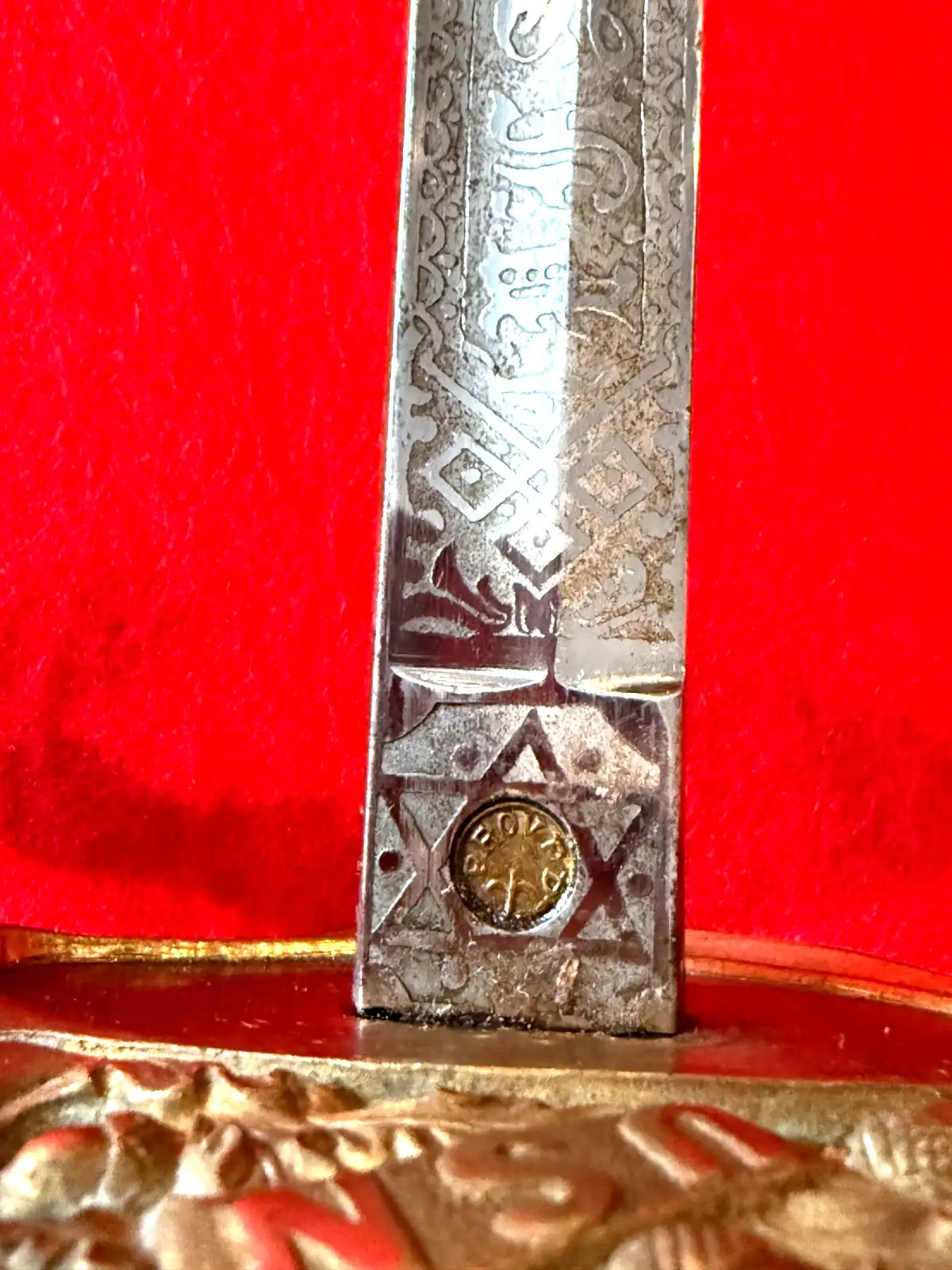 US M1852 Naval Officer Sword with Etched Blade - View 6