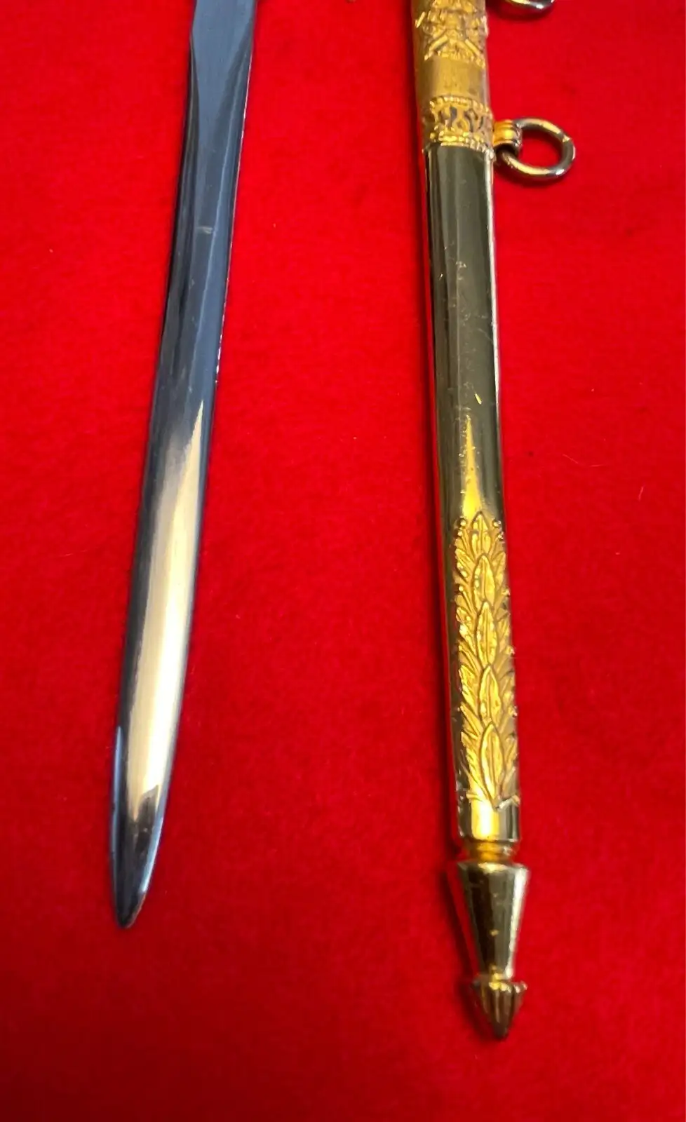 Italian Military Academy Cadet Dagger - View 4