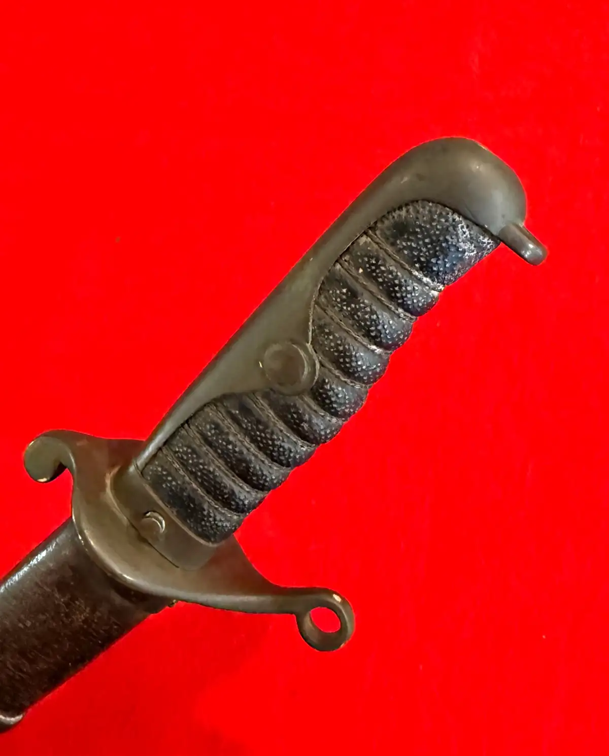 Japanese WW2 Naval Sabre in Gunto Mounts - View 11