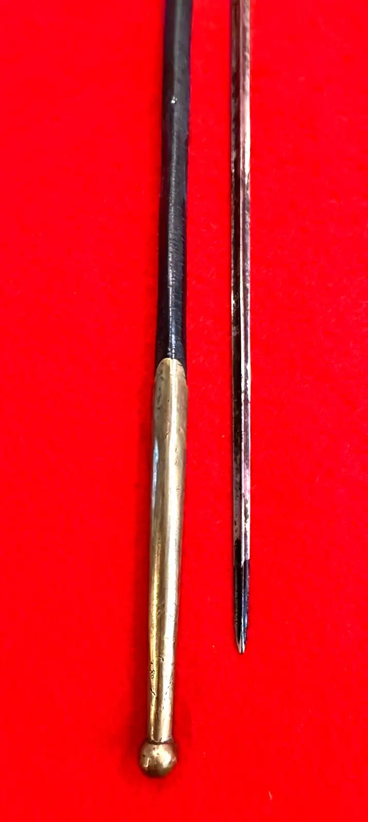 American Antique Rapier With Etched Blued Blade - 4