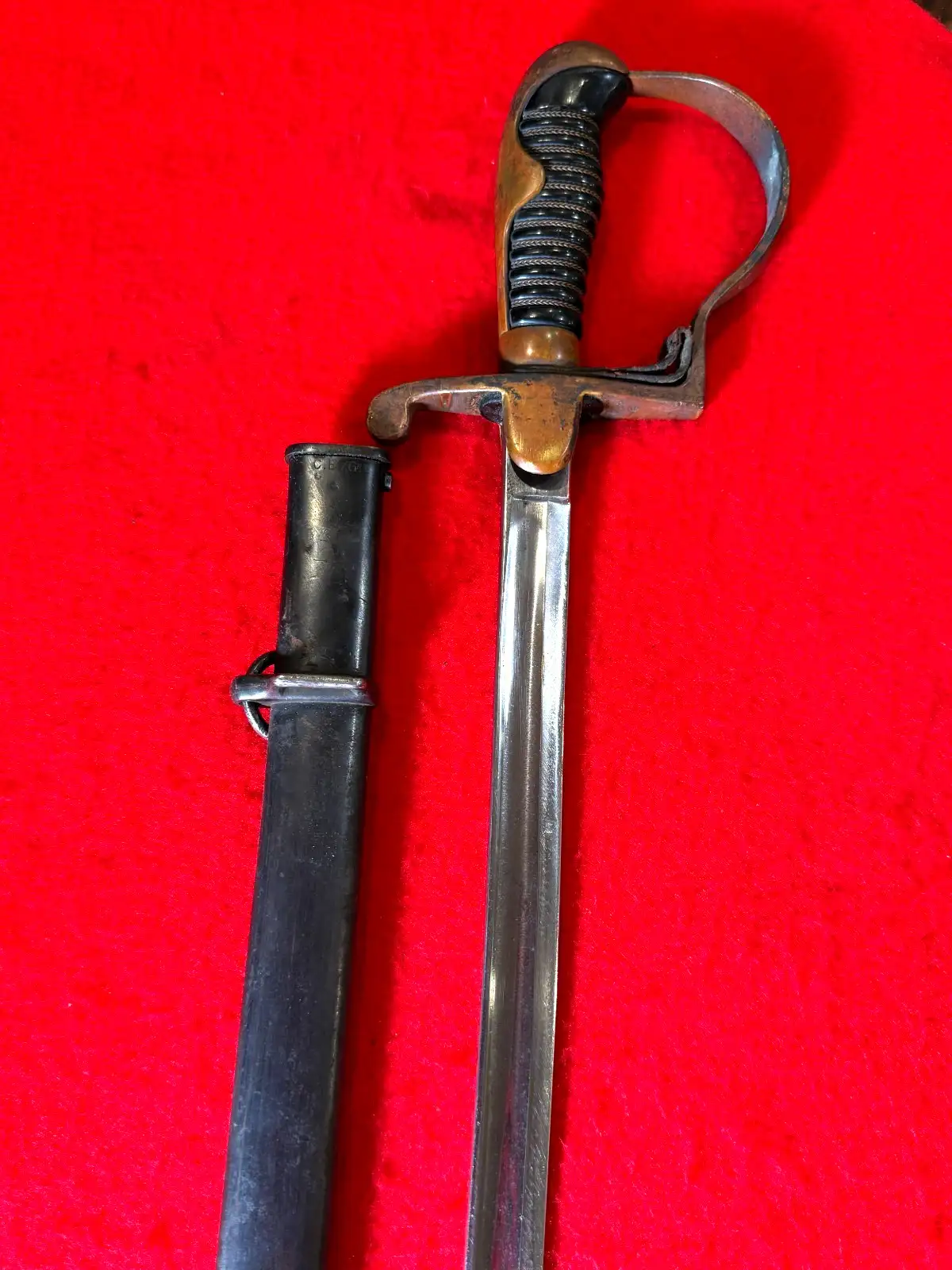 German WW2 Army Officer Sword by Eickhorn - View 10