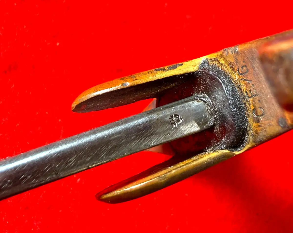German WW2 Army Officer Sword by Eickhorn - View 13
