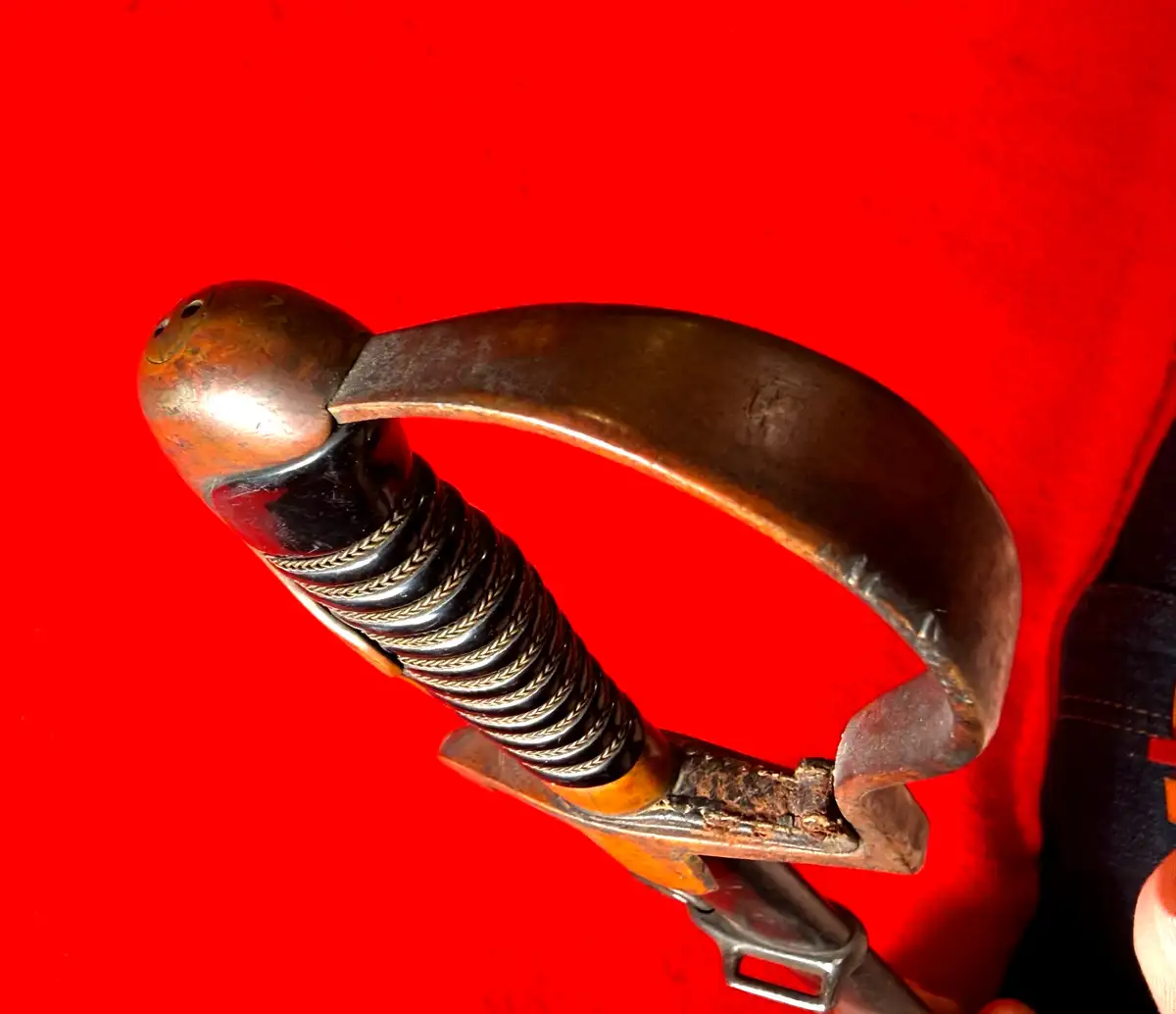 German WW2 Army Officer Sword by Eickhorn - View 18
