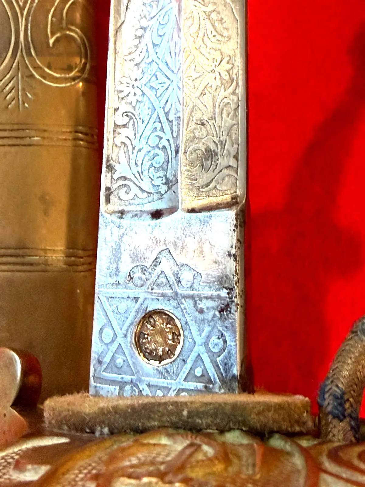 British P1827 Royal Navy Officer's Sword - 9