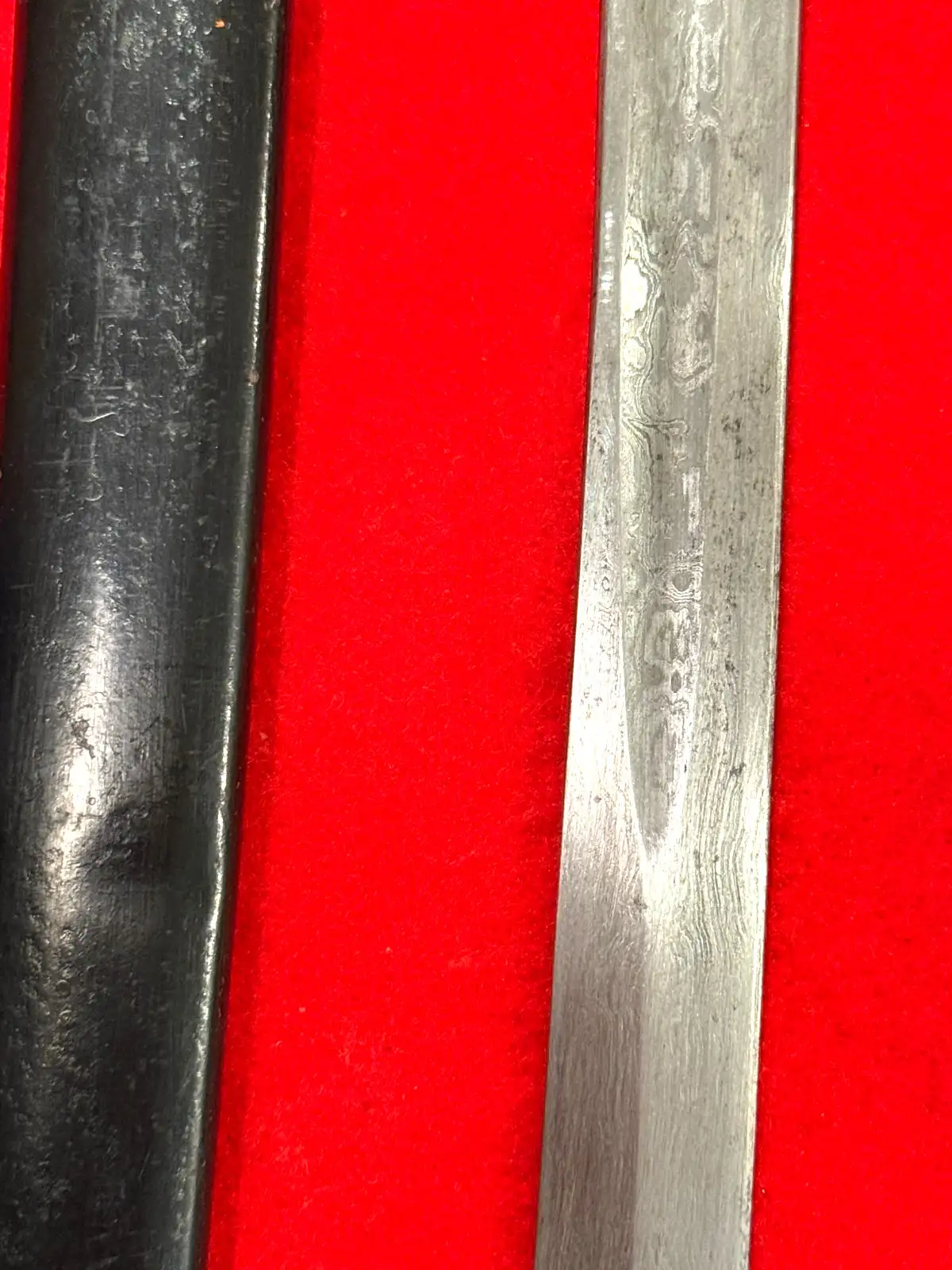 Imperial German WW1 Damascus Officer's Sword - View 12