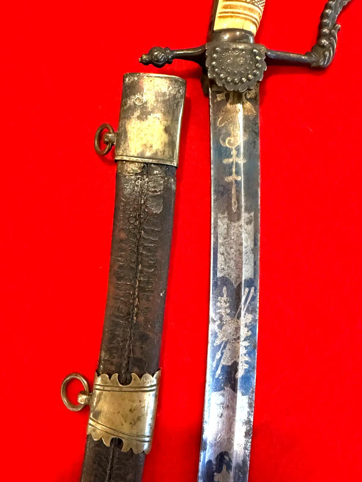 US 1830s Blued and Gilt Militia Officer Sword - View 11