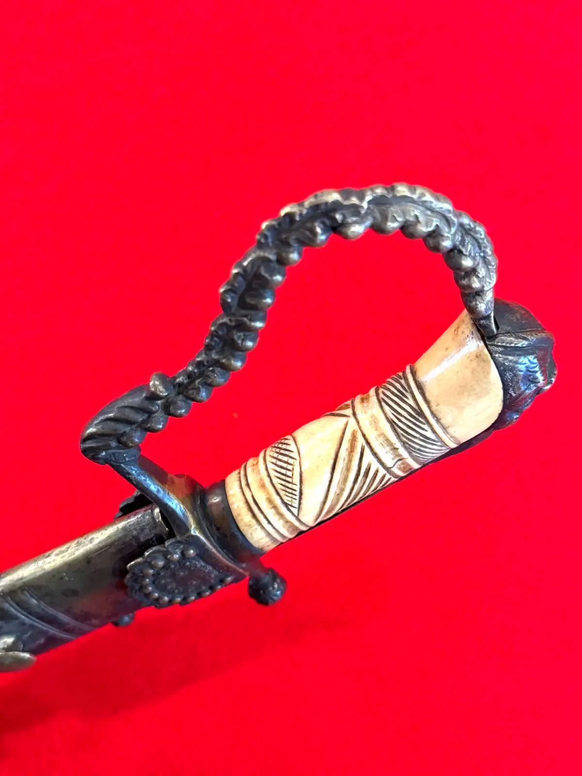 US 1830s Blued and Gilt Militia Officer Sword - View 14