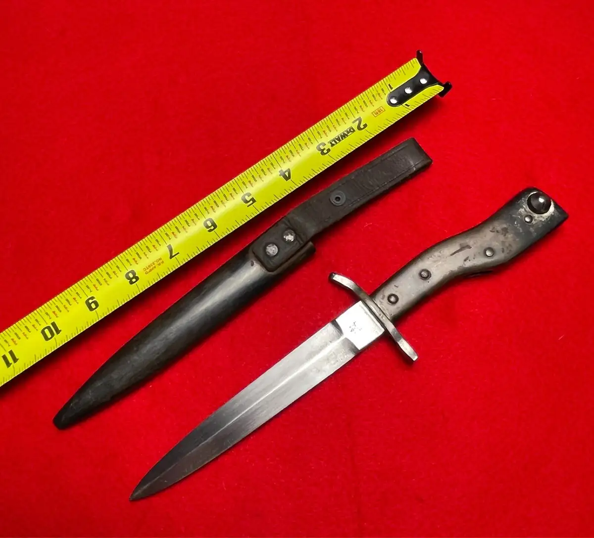Original German WW1 Ersatz Model 1915 Bayonet - View 3