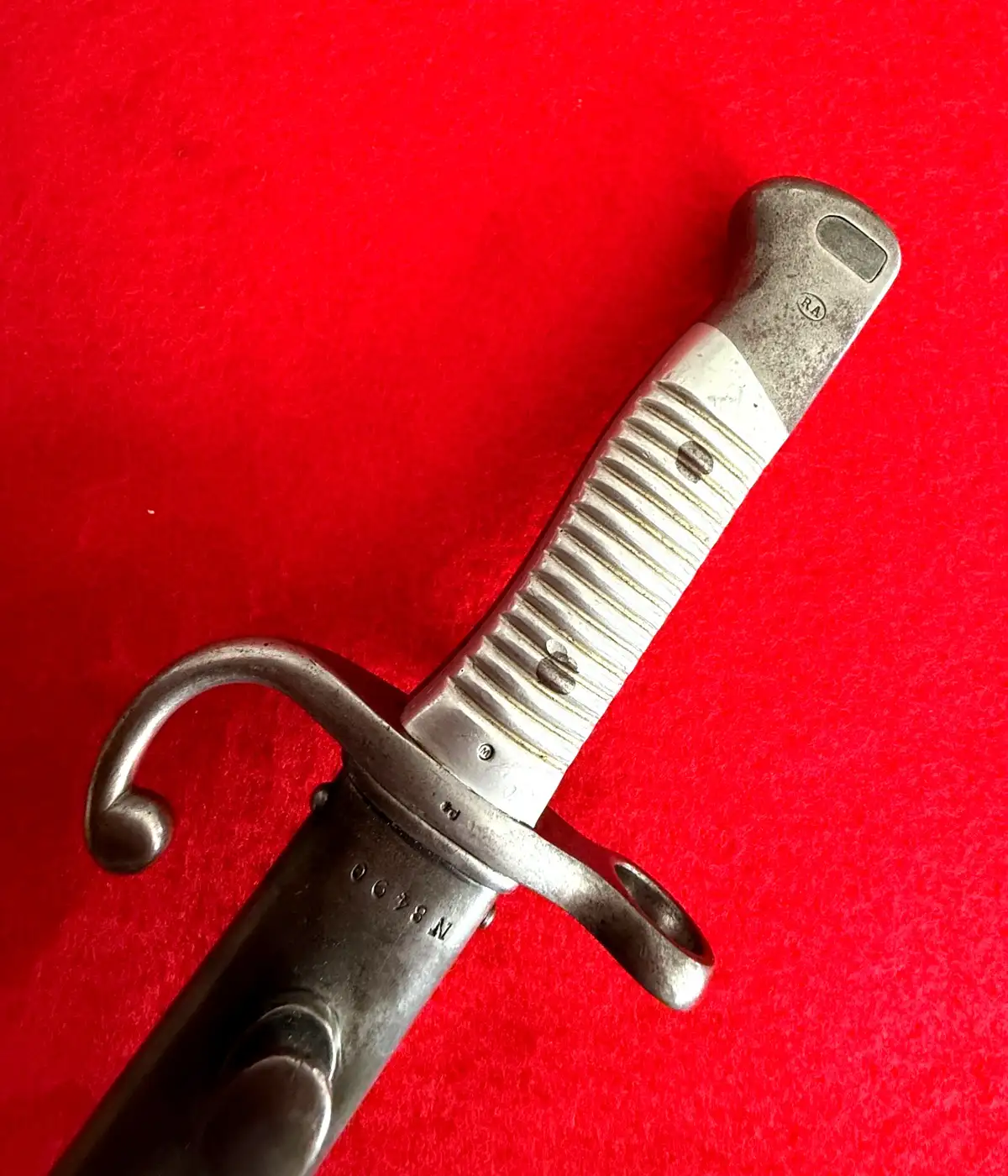 Original Argentine M1891 Bayonet and Scabbard - View 12