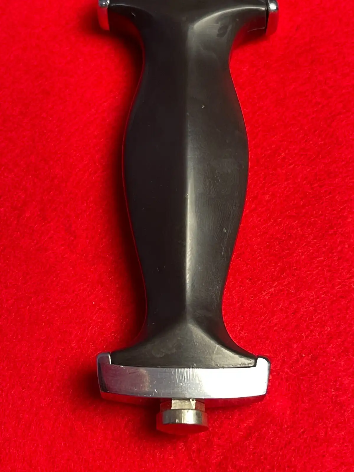 Original German Post-WW2 Boot Fighting Knife - View 11