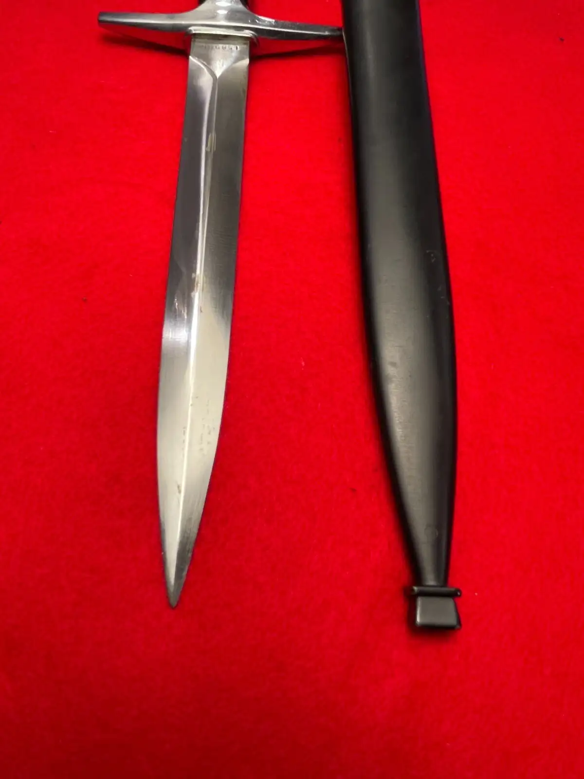 Original Swiss WW2 M1943 Officer Dress Dagger - View 4