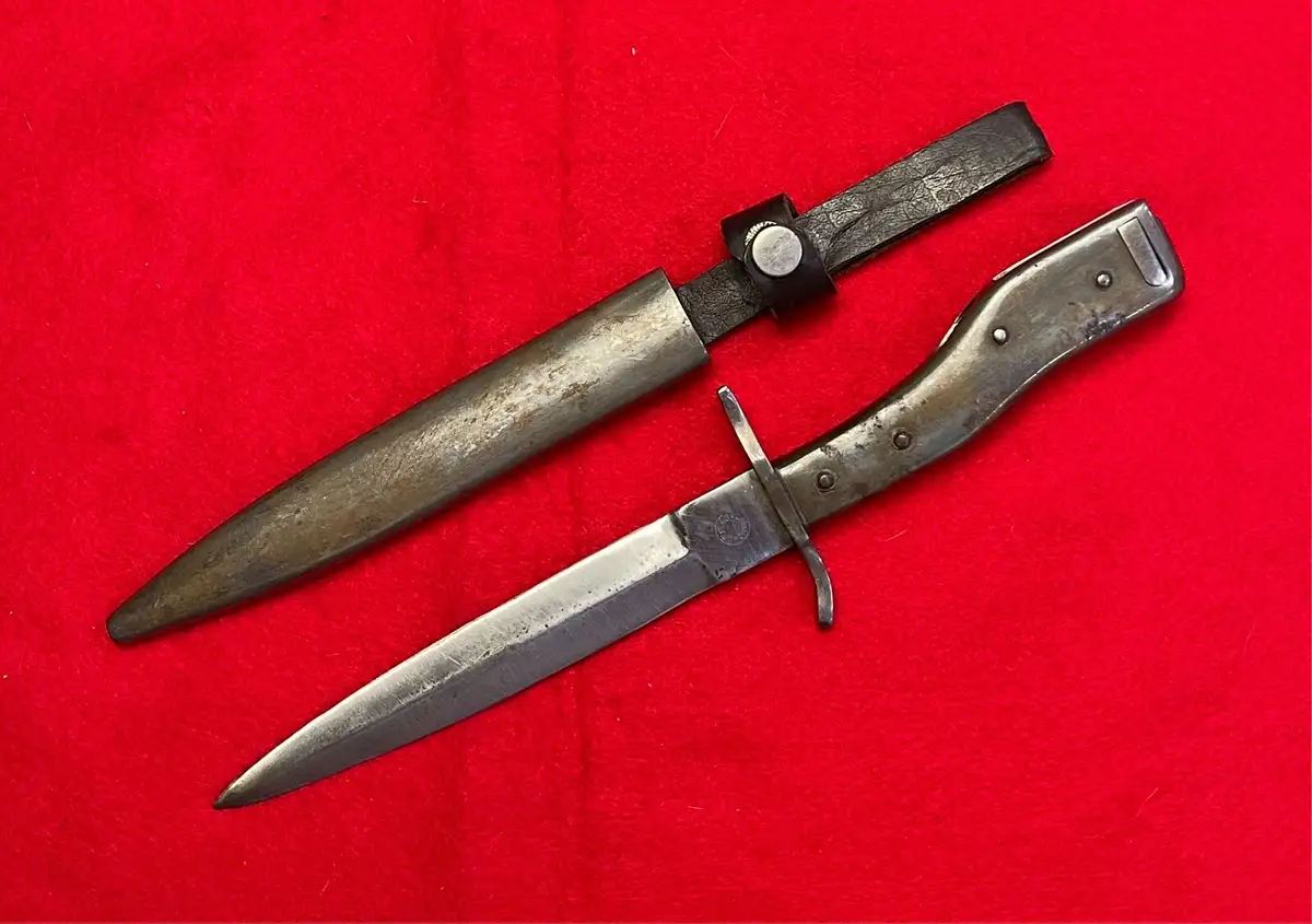 German WW1 M1915 Crank Handle Ersatz Bayonet alternate view
