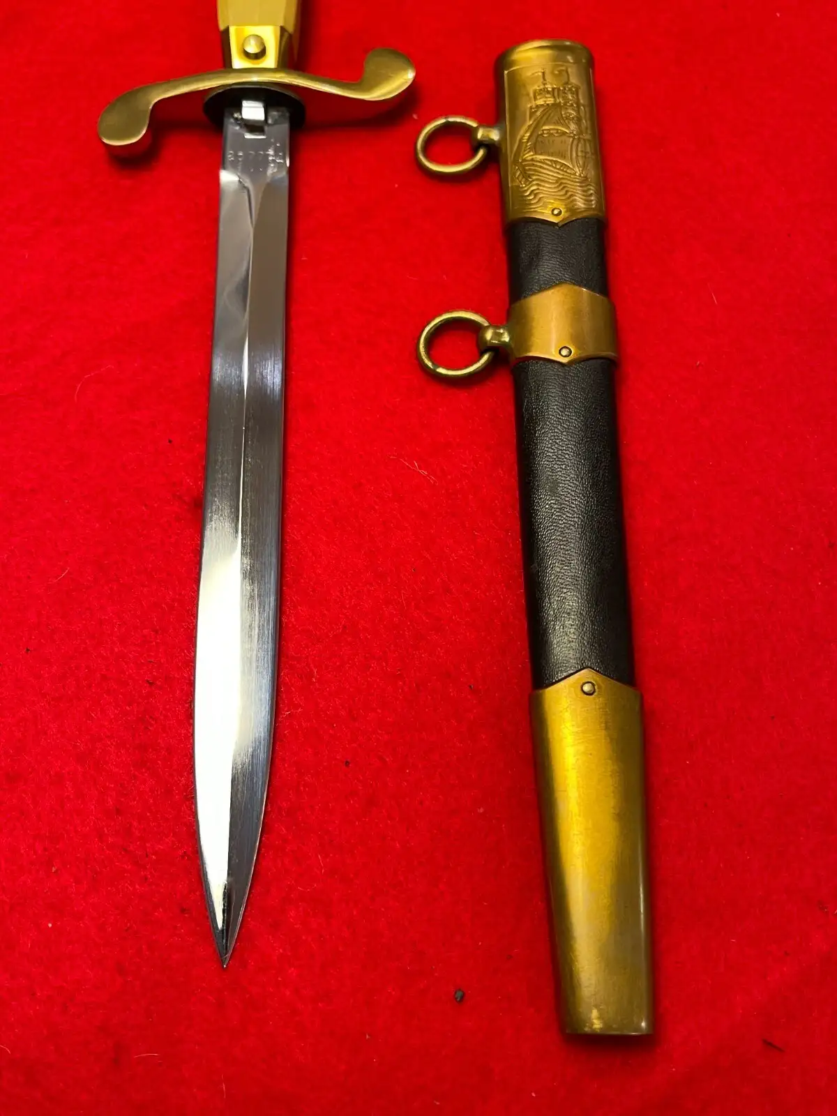 Soviet Navy Officer Ceremonial Dagger - View 4