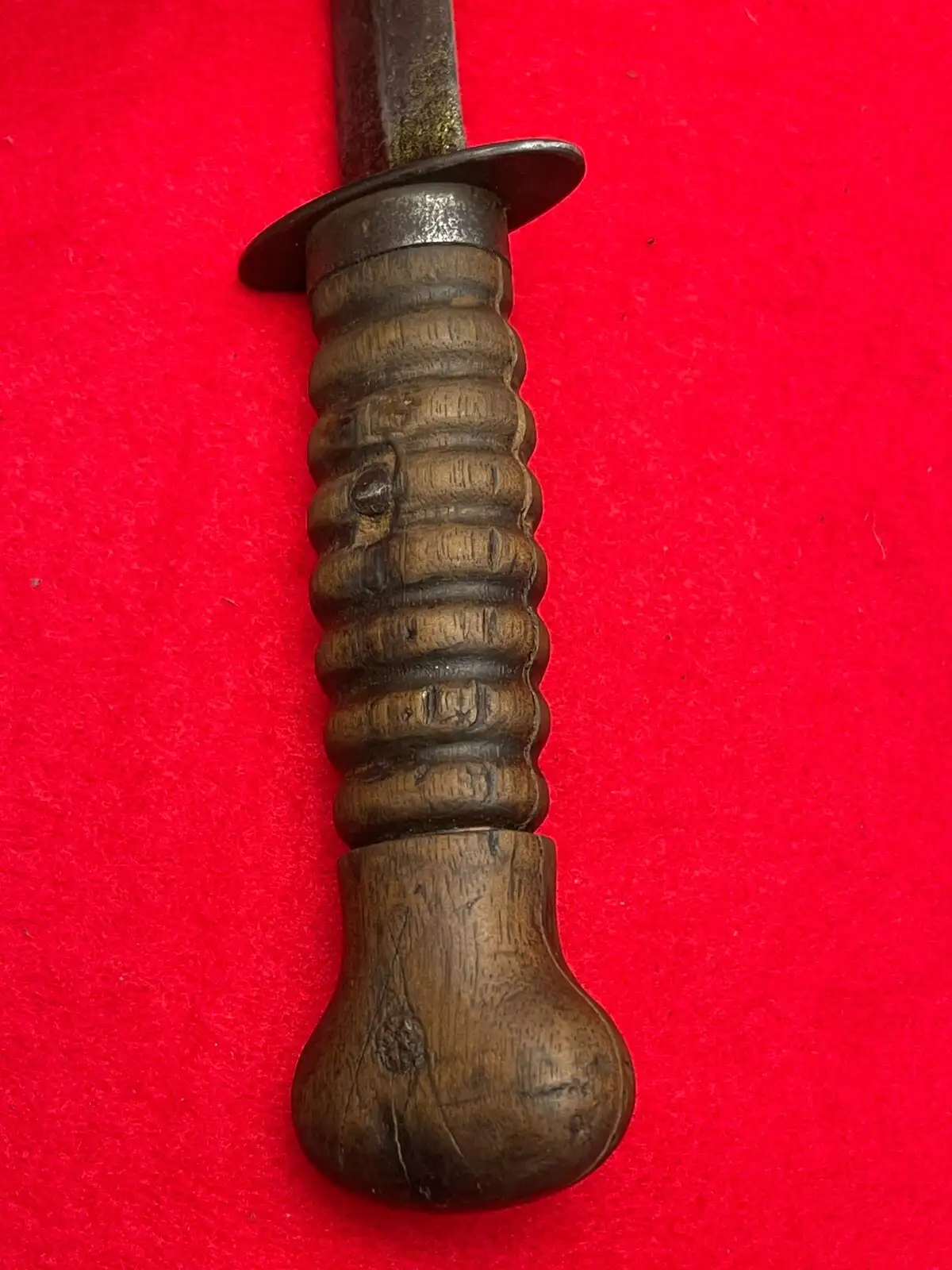 Original Dutch WW2 Stormdolk Fighting Knife - View 10
