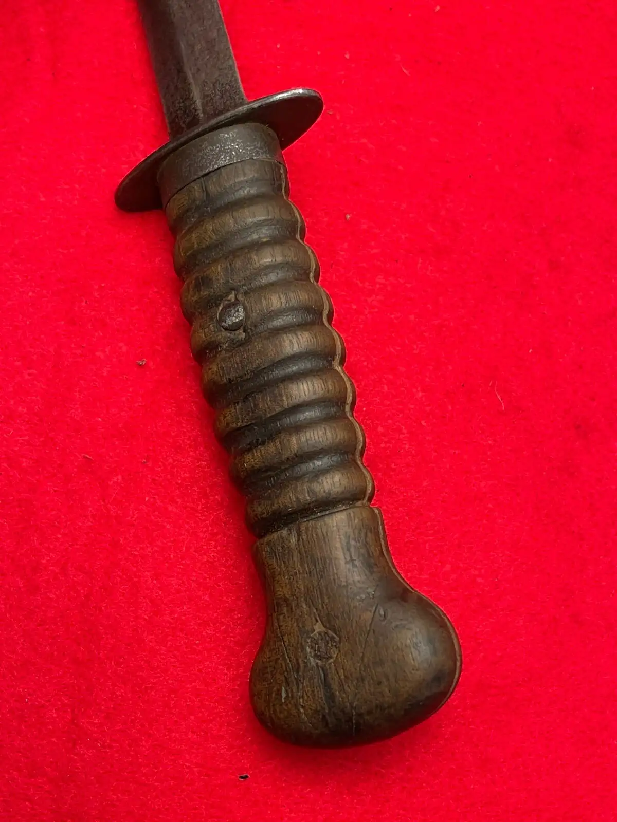 Original Dutch WW2 Stormdolk Fighting Knife - View 11