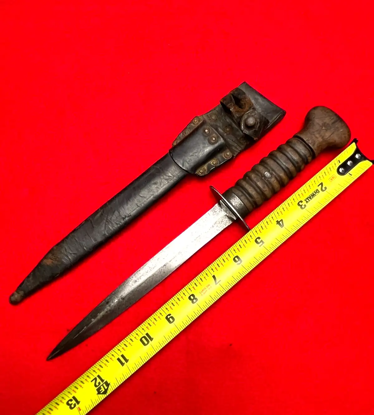 Original Dutch WW2 Stormdolk Fighting Knife alternate view