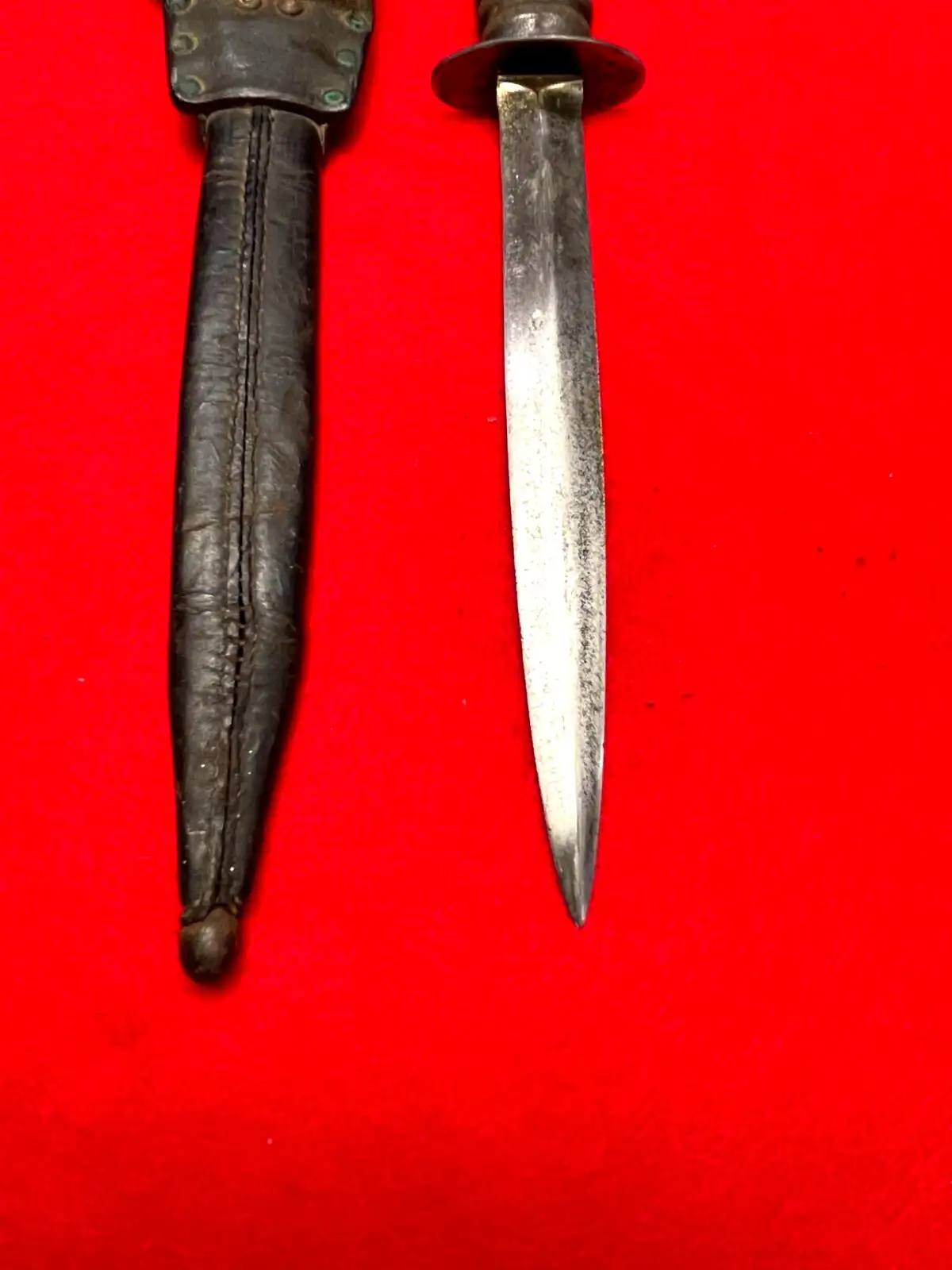 Original Dutch WW2 Stormdolk Fighting Knife - View 5