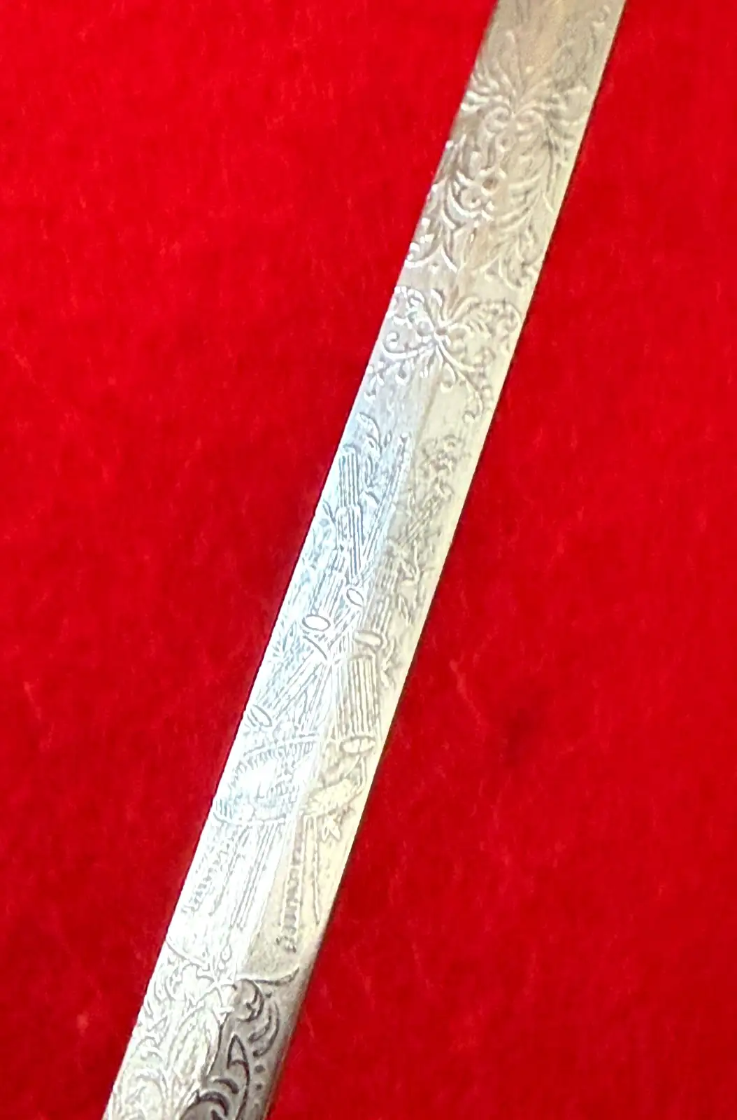 Italian WW2 Air Force Officer M1923 Sword - View 12