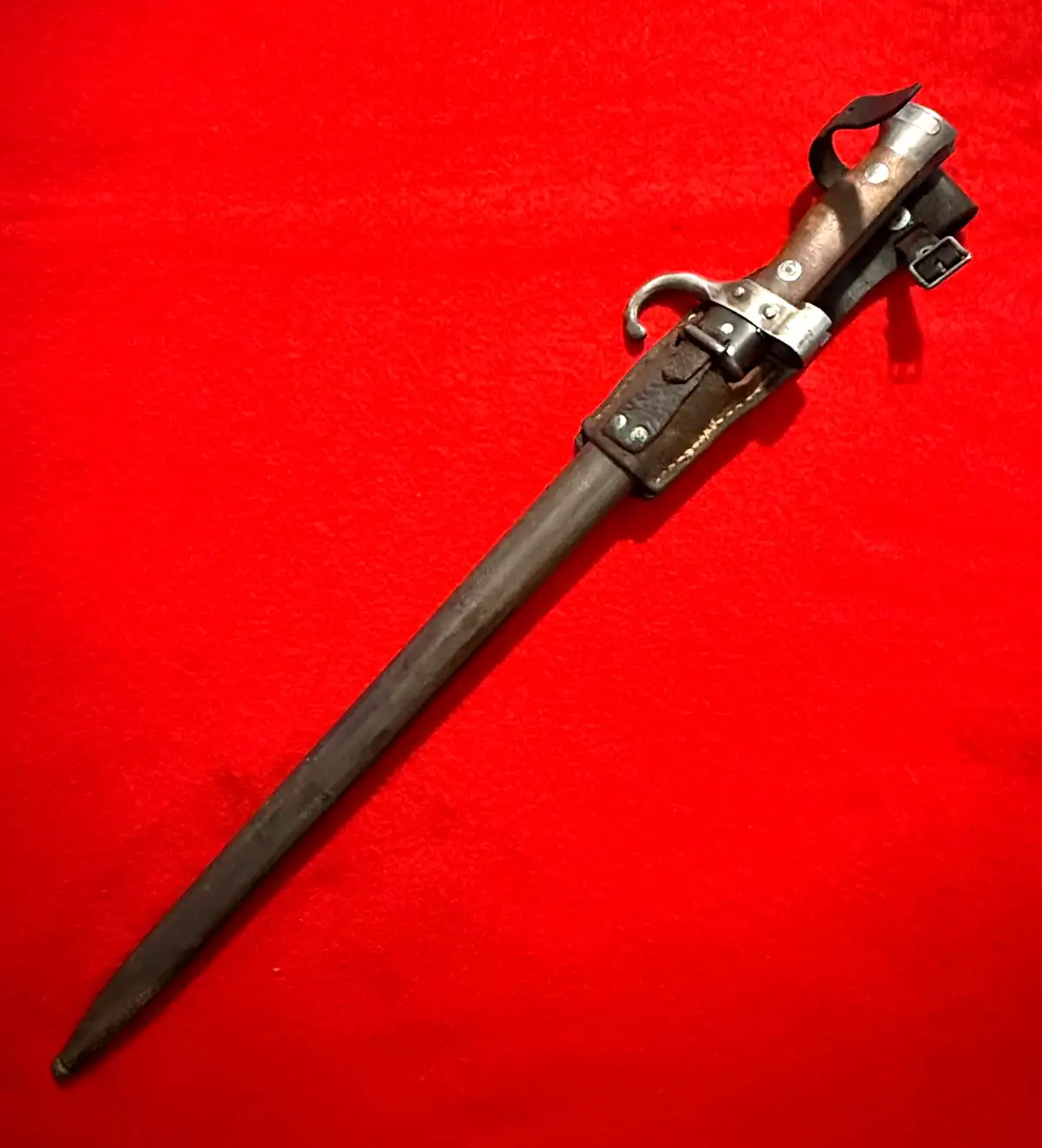 French M1892 Berthier Infantry Bayonet alternate view