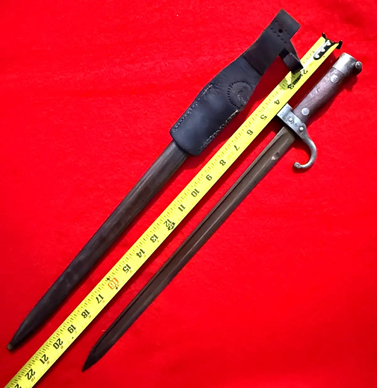 French M1892 Berthier Infantry Bayonet - View 3