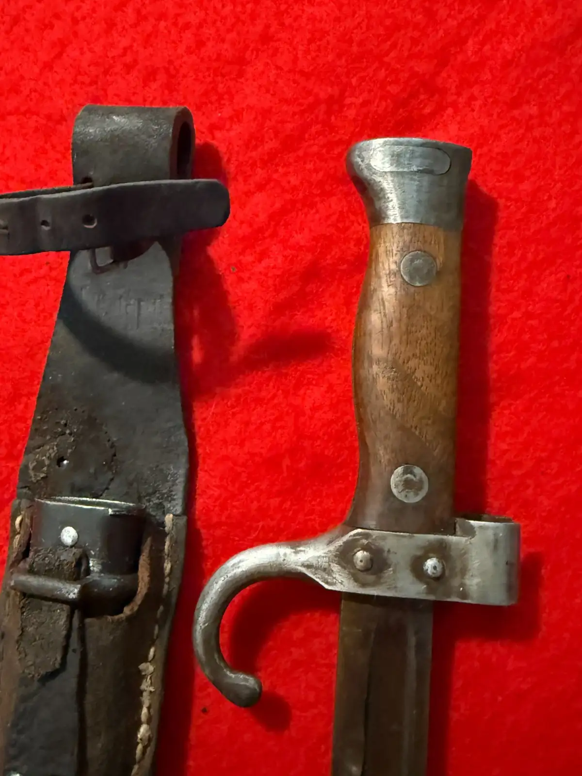 French M1892 Berthier Infantry Bayonet - View 9
