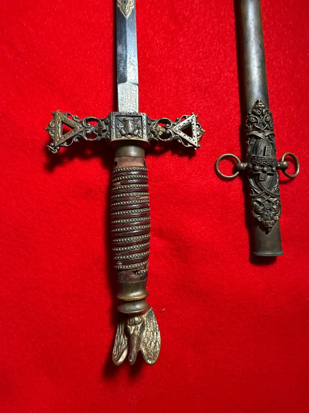 Masonic Knights Templar Ceremonial Sword - View 19