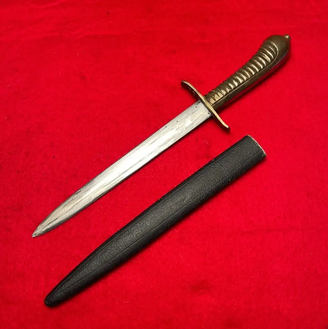 German WWI-WWII Boot Fighting Knife - View 3