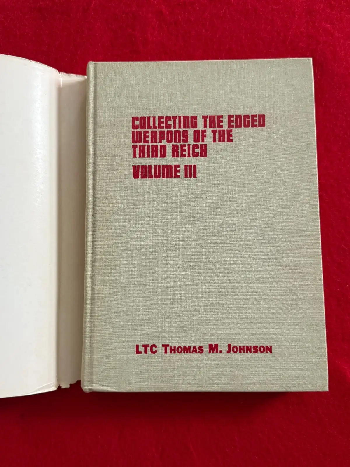 Third Reich Edged Weapons Reference Book 1978 alternate view