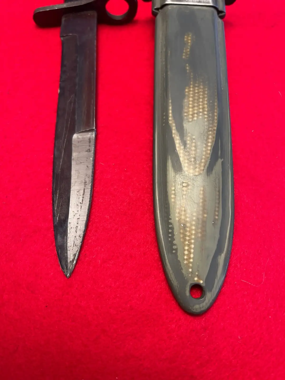 US Post-WWII Bayonet Knife with USM8 Scabbard - View 5