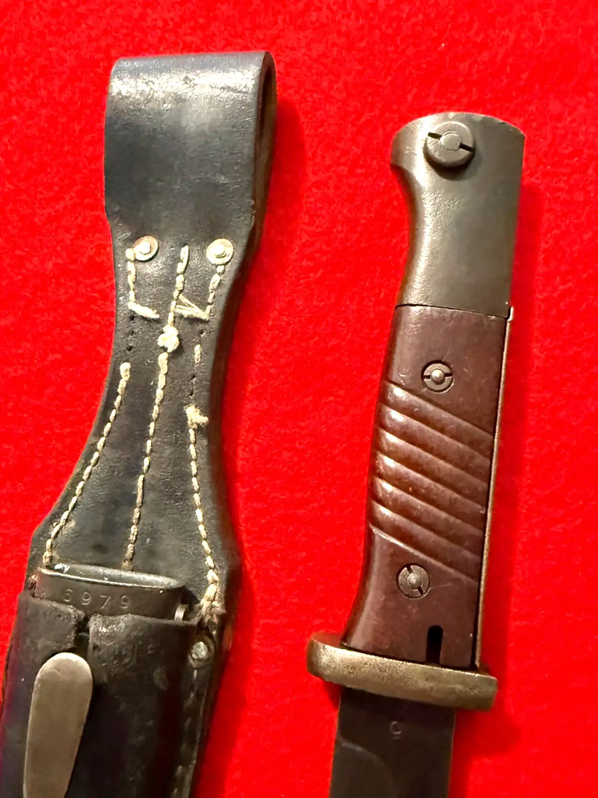 German WWII K98 Bayonet 44 fnj with Frog - View 11