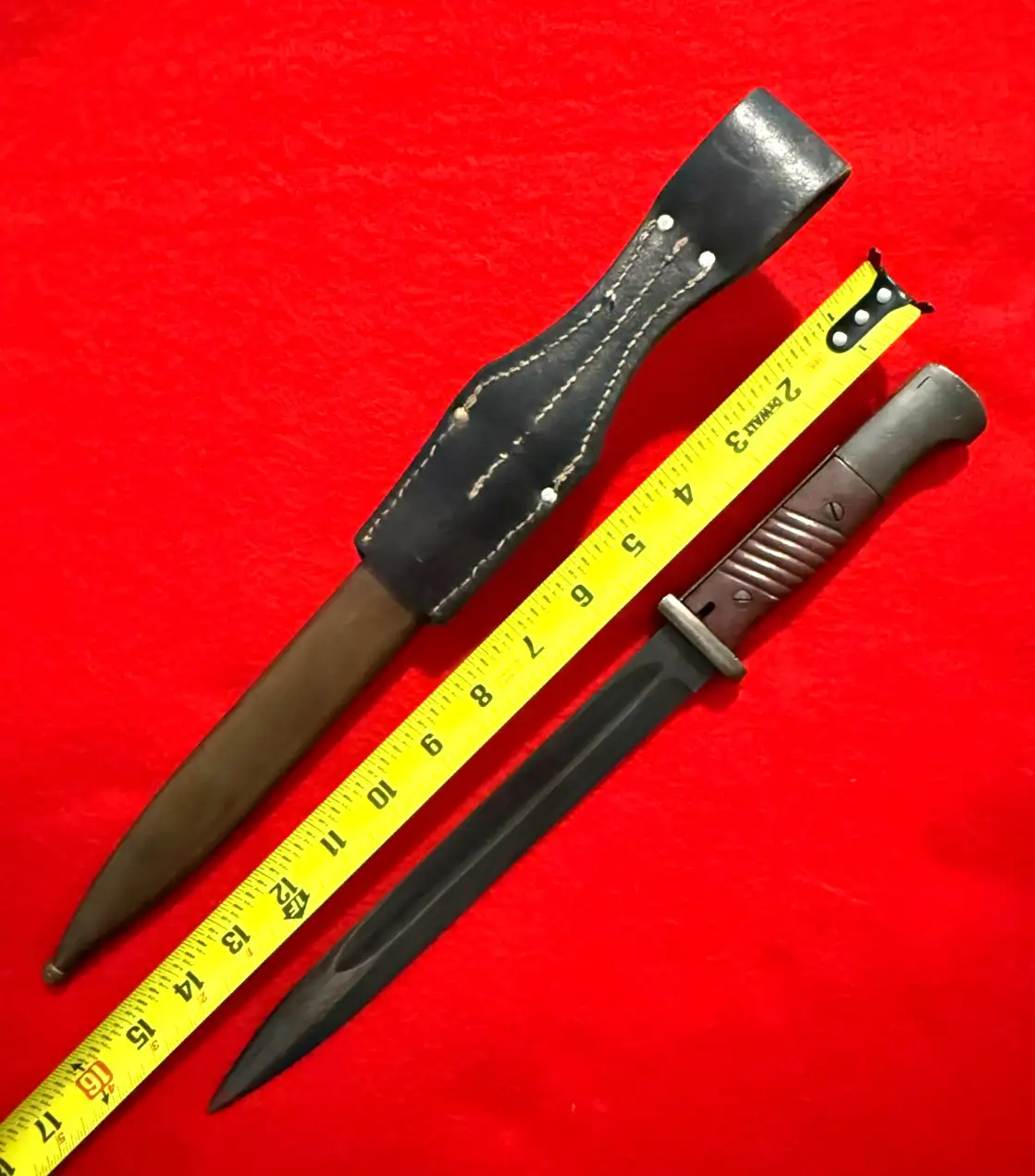 German WWII K98 Bayonet 44 fnj with Frog alternate view