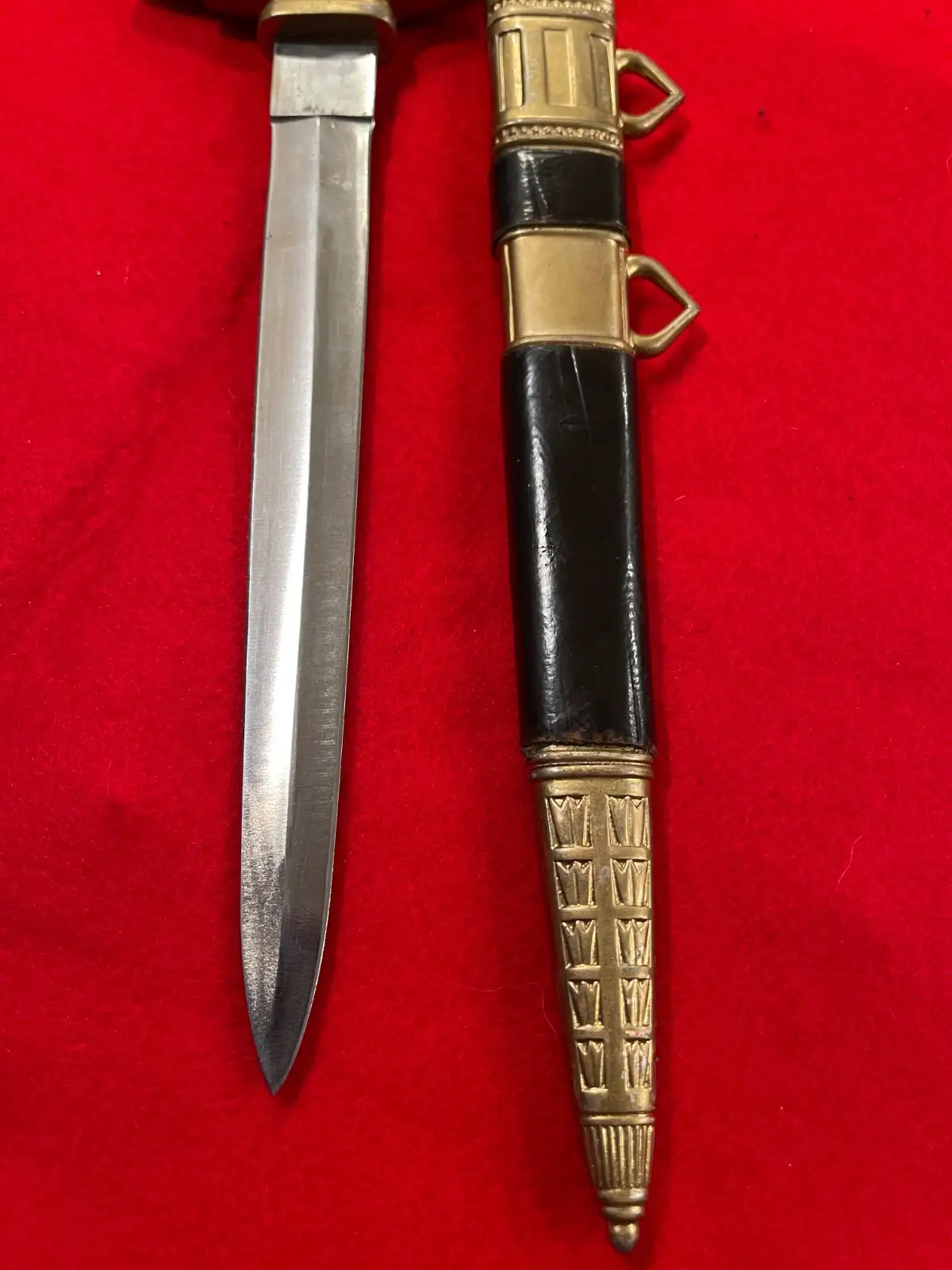 Slovak WWII Model 1939 Pilot Dagger Replica - View 5