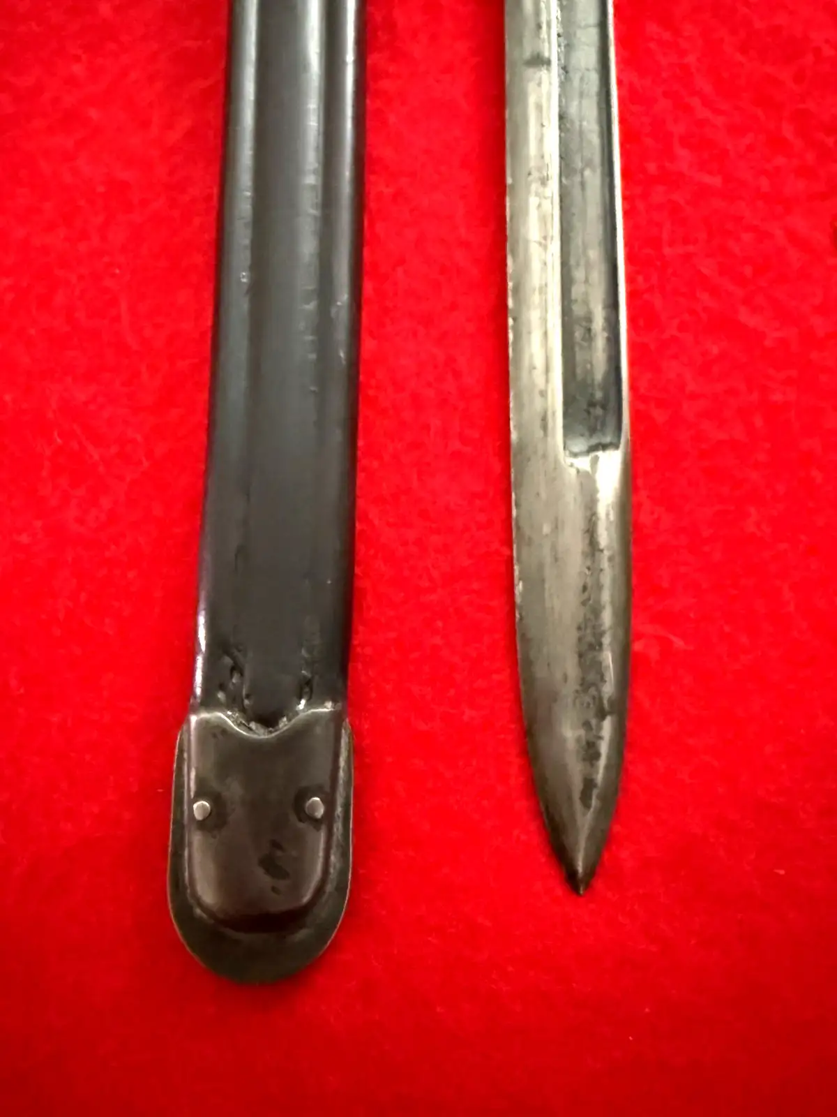 Italian WWII M1891 Carcano Bayonet with Frog - View 3