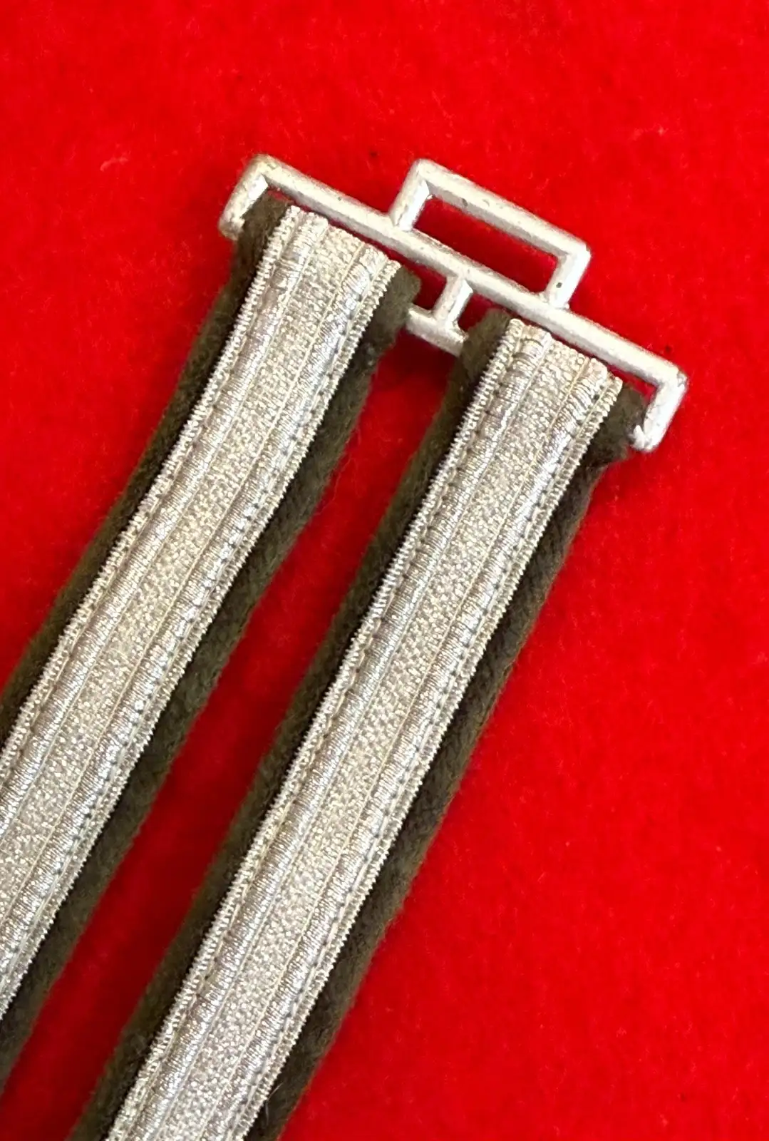 German WWII Wehrmacht Officer Dagger Hangers alternate view