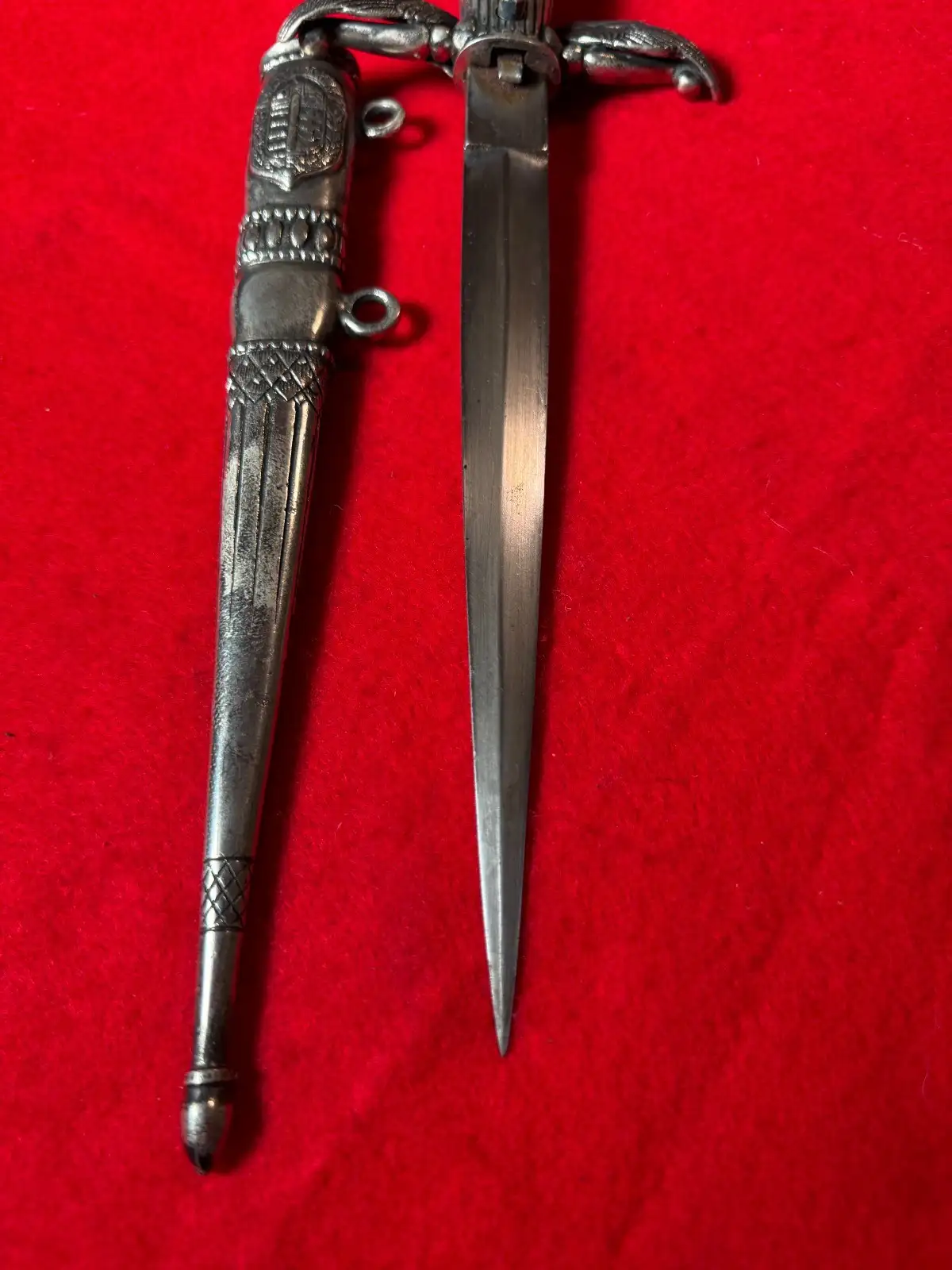 Hungarian WWII Model 1932 Pilot Dirk - View 4