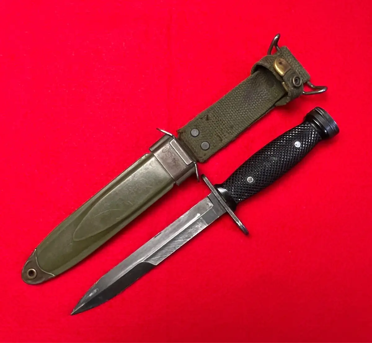 US Vietnam Era Conetta Bayonet with Scabbard alternate view