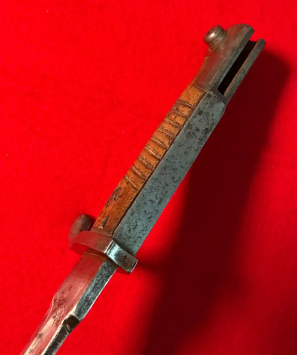 German WWI K98/05 Sawback Removed Bayonet - View 13