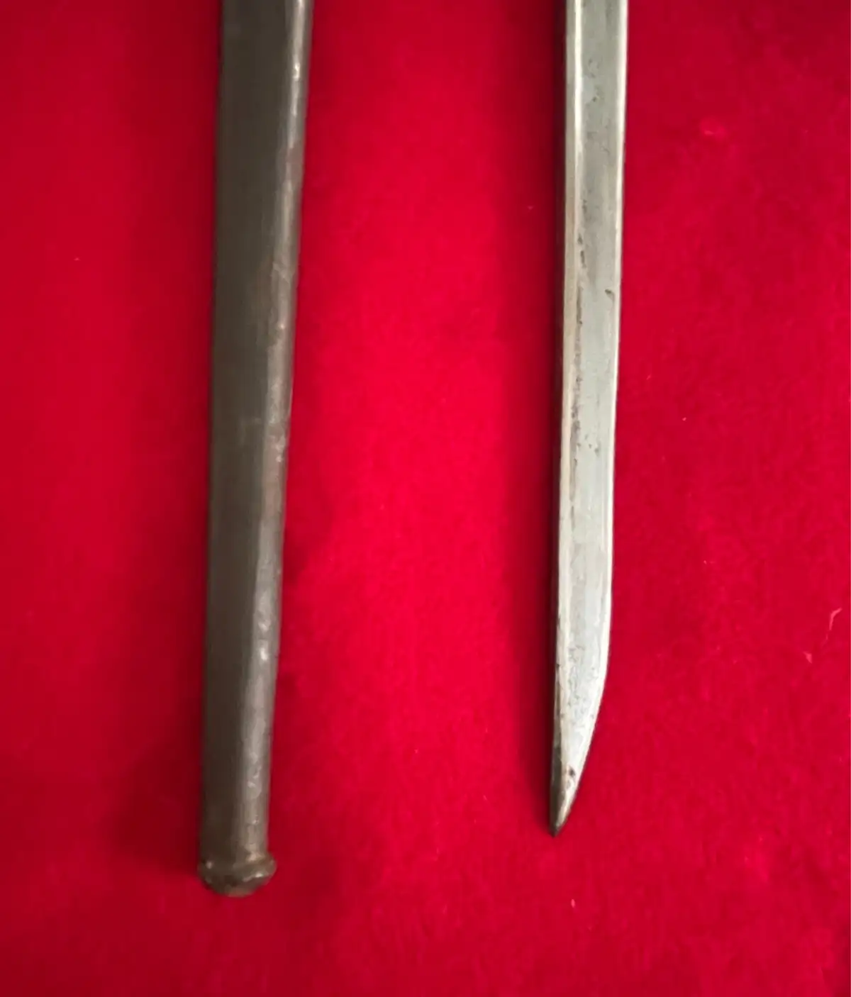 Danish Model 1915 T-Back Bayonet Replica - View 3