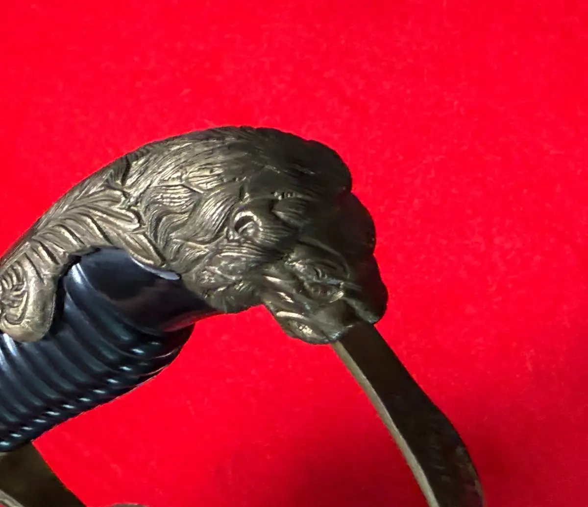 Bulgarian WWII Officer Sword by Eickhorn - View 15