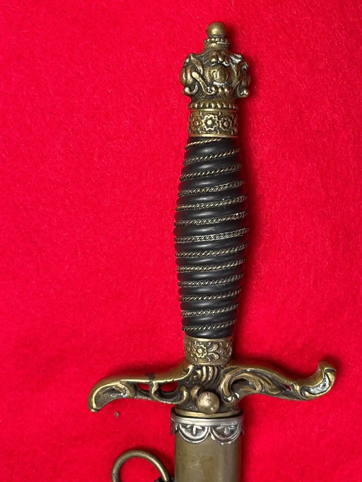 Hungarian WWII Medic Presentation Dagger - View 10
