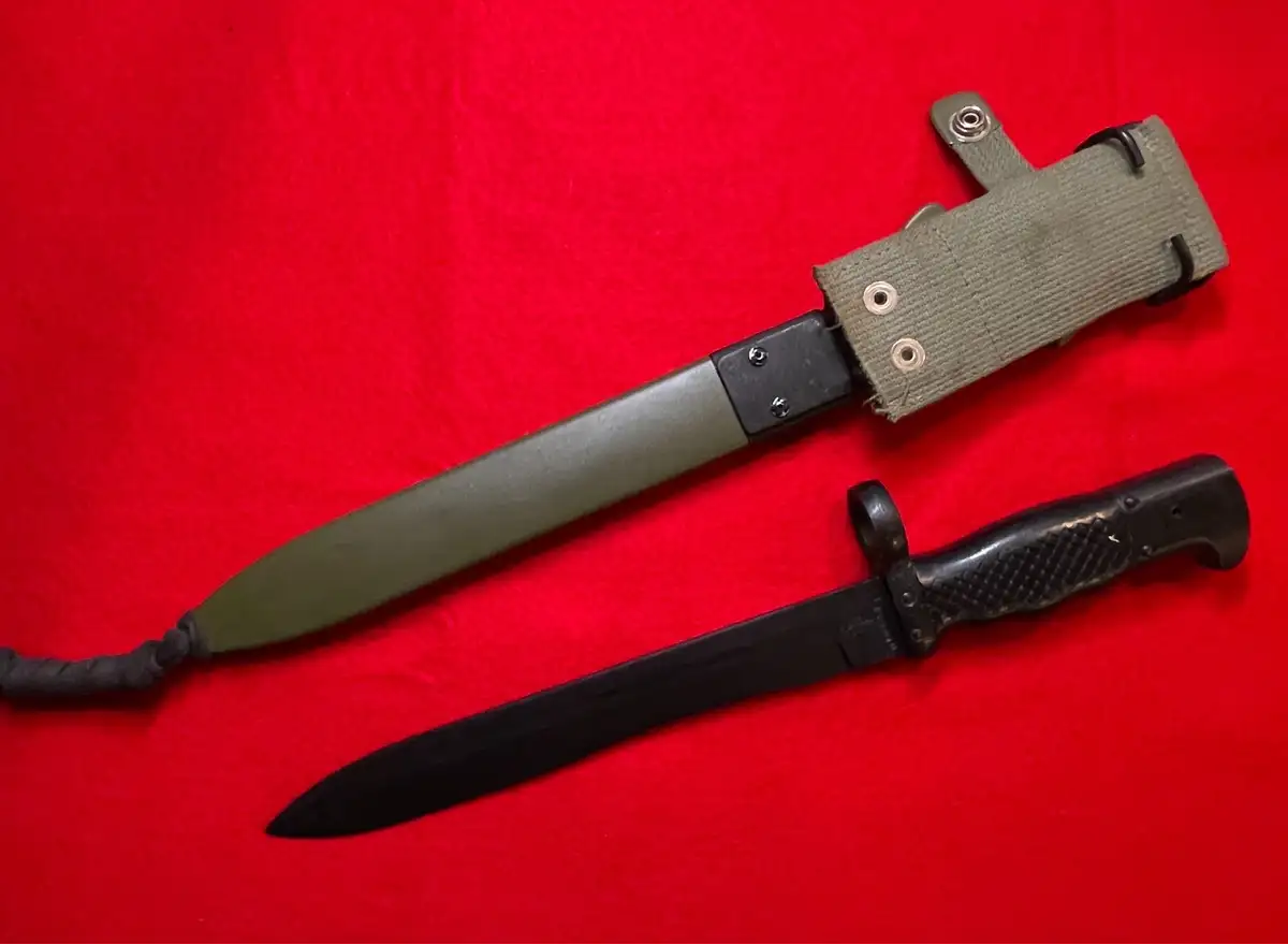 Spanish Mid-20th Century Mauser Bayonet - View 3