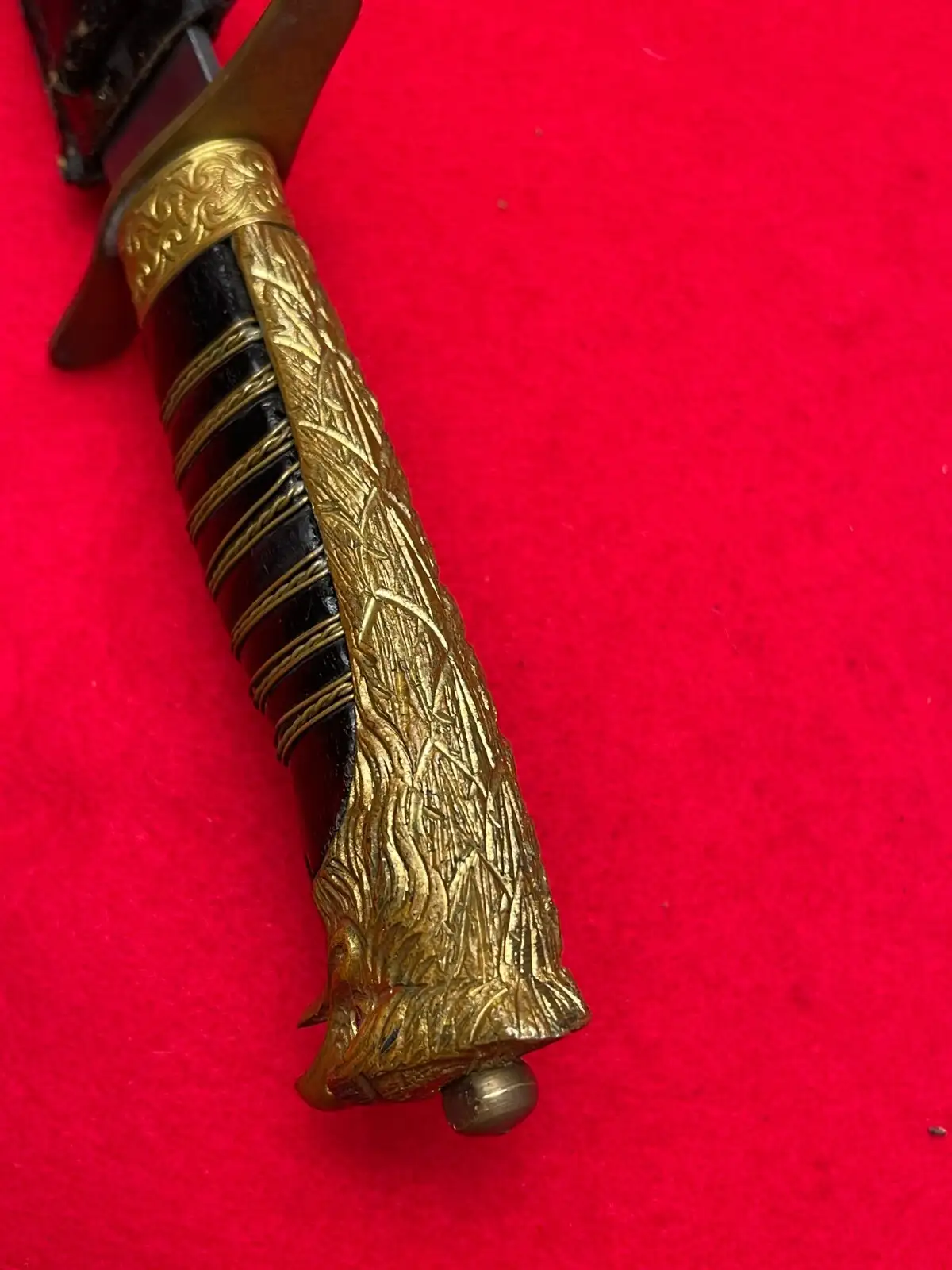 Italian WWII Fascist Eagle Head Dagger - View 10