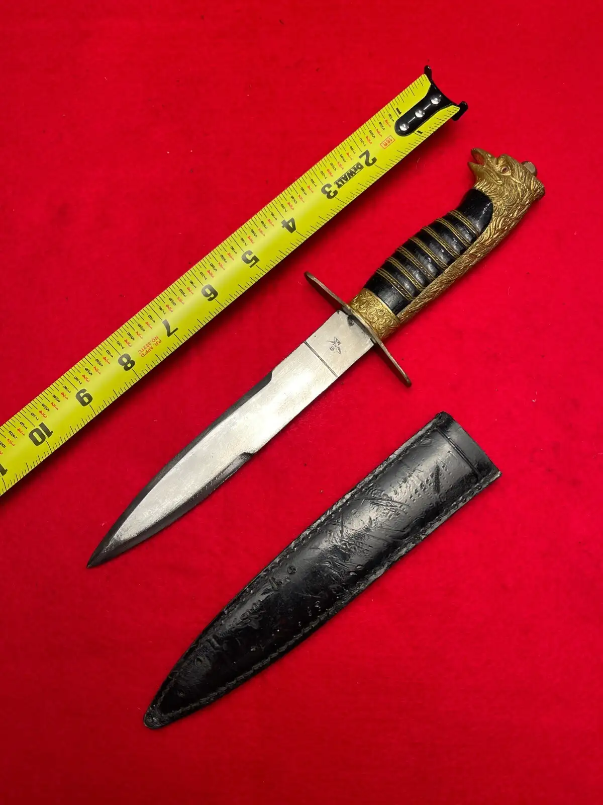 Italian WWII Fascist Eagle Head Dagger alternate view