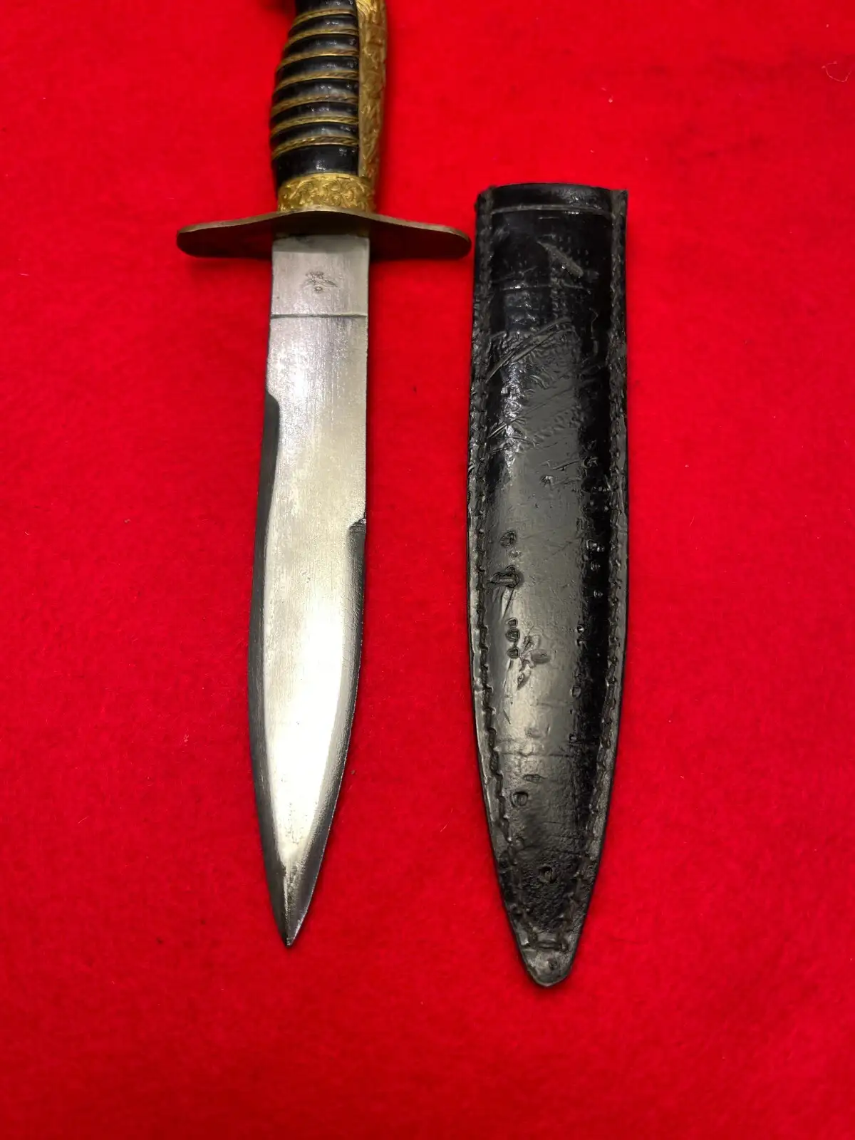 Italian WWII Fascist Eagle Head Dagger - View 4