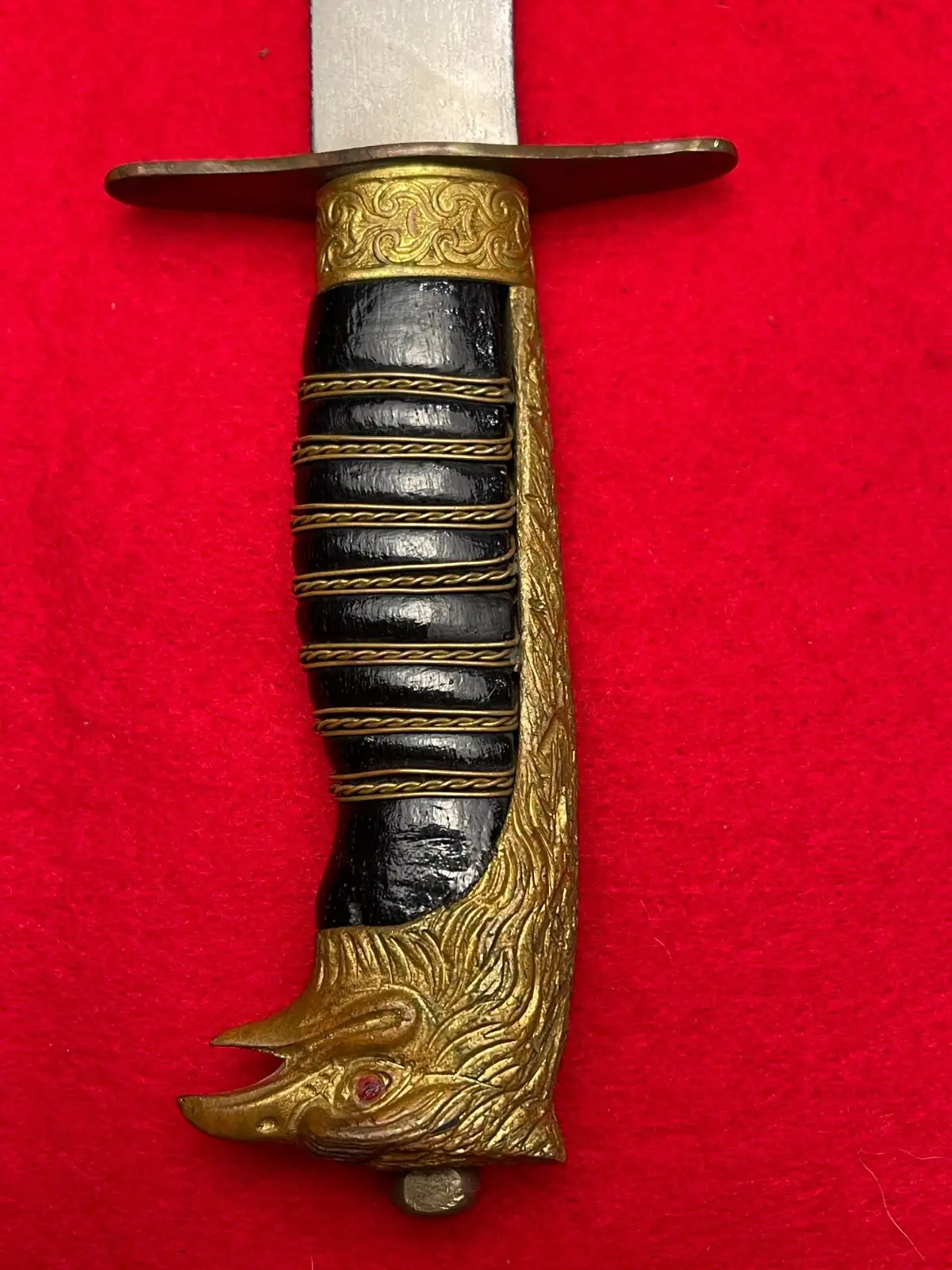 Italian WWII Fascist Eagle Head Dagger - View 8