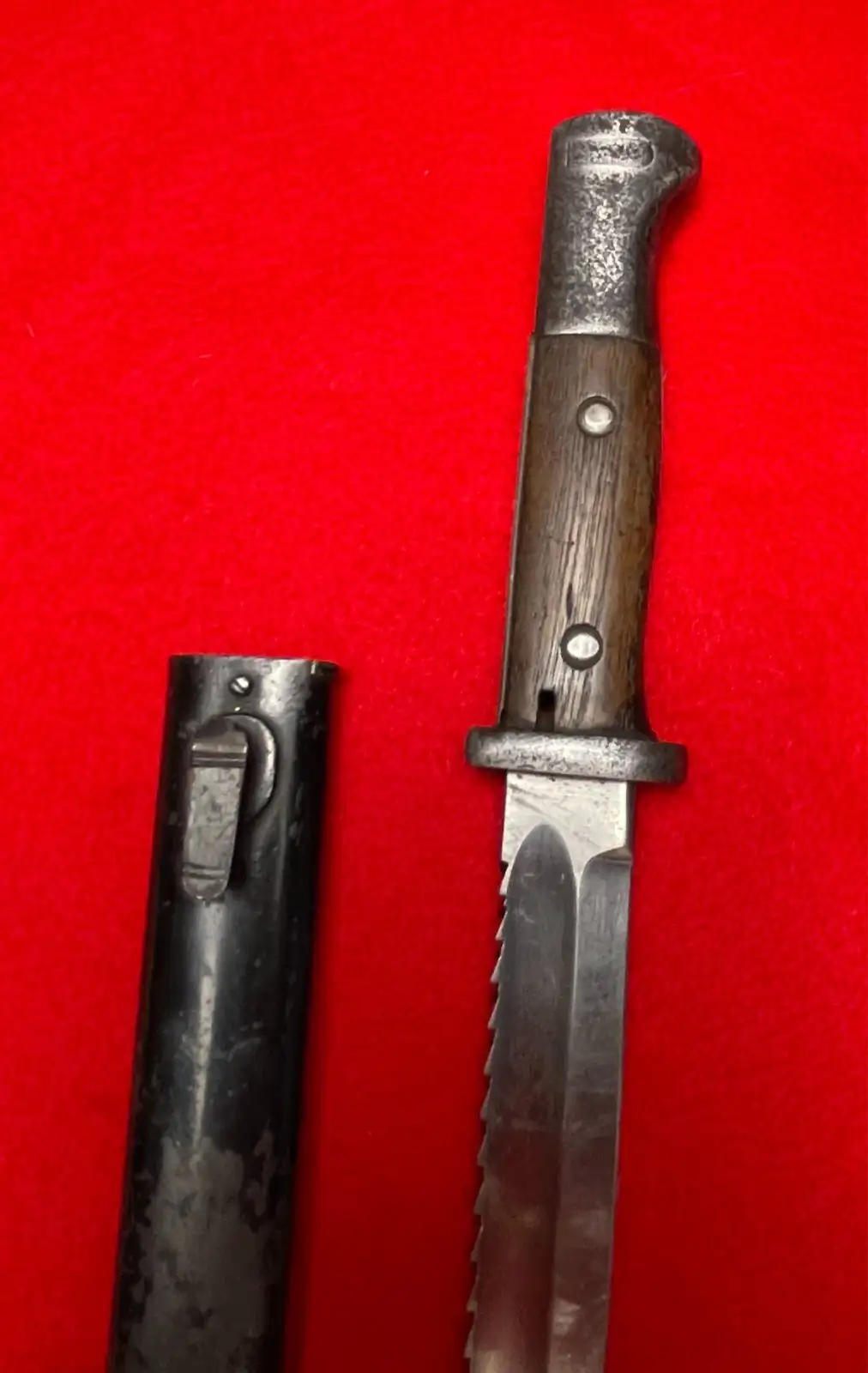 Original German WW2 K98 Sawback Bayonet - View 11