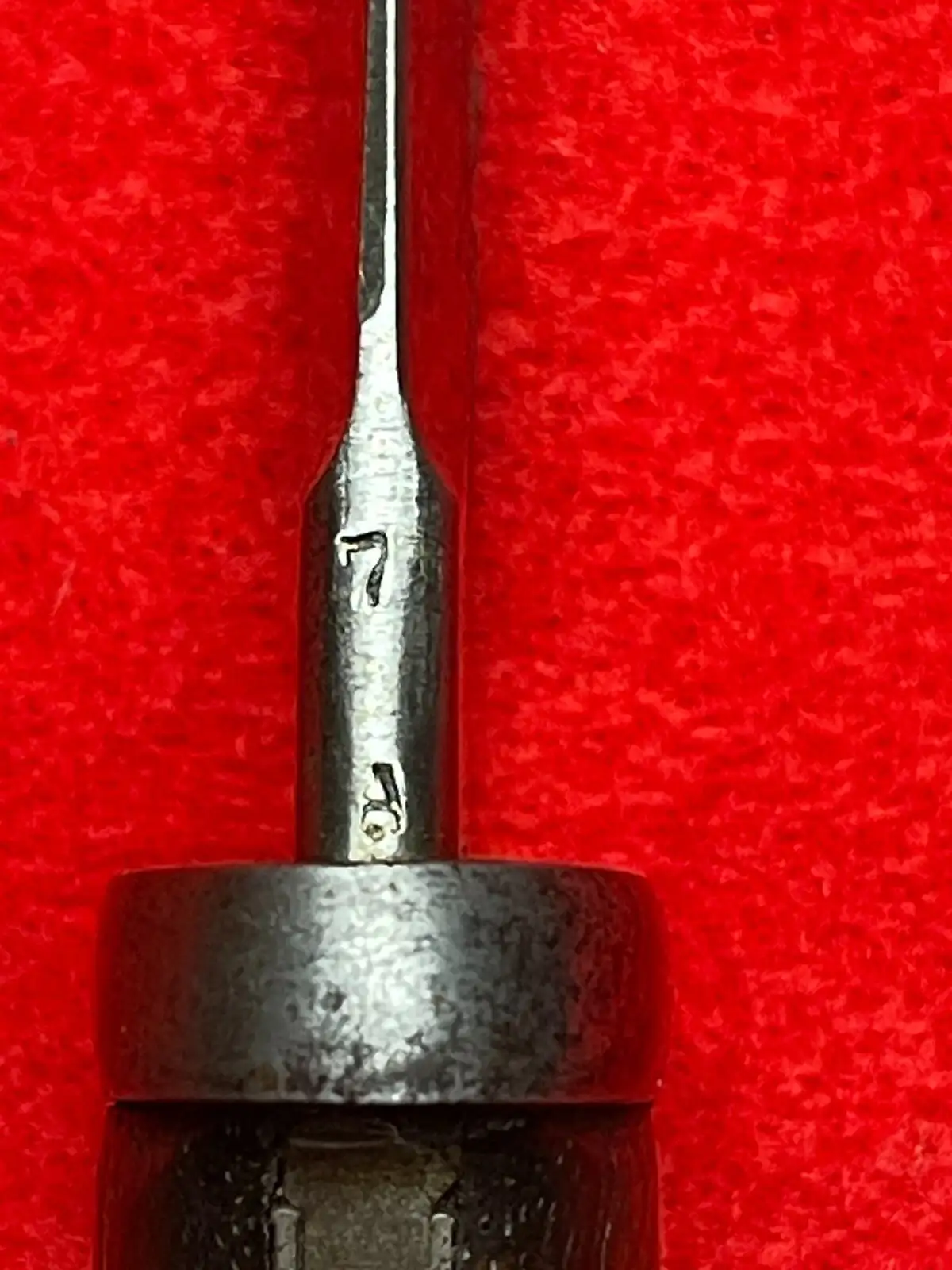Original German WW2 K98 Sawback Bayonet - View 9