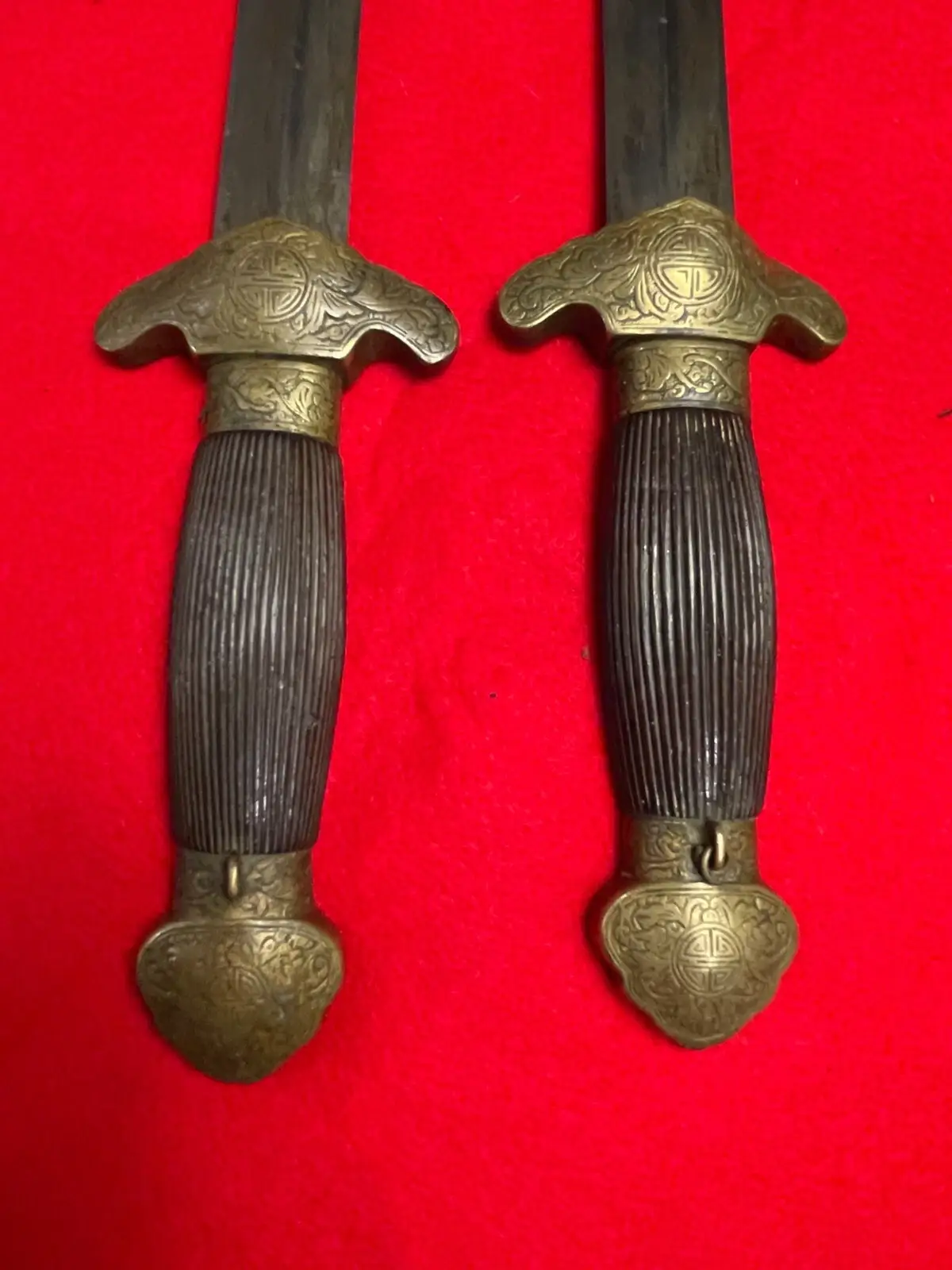 EARLY RARE PRE WW2 CHINESE DOUBLE BUTTERFLY SWORD - 12