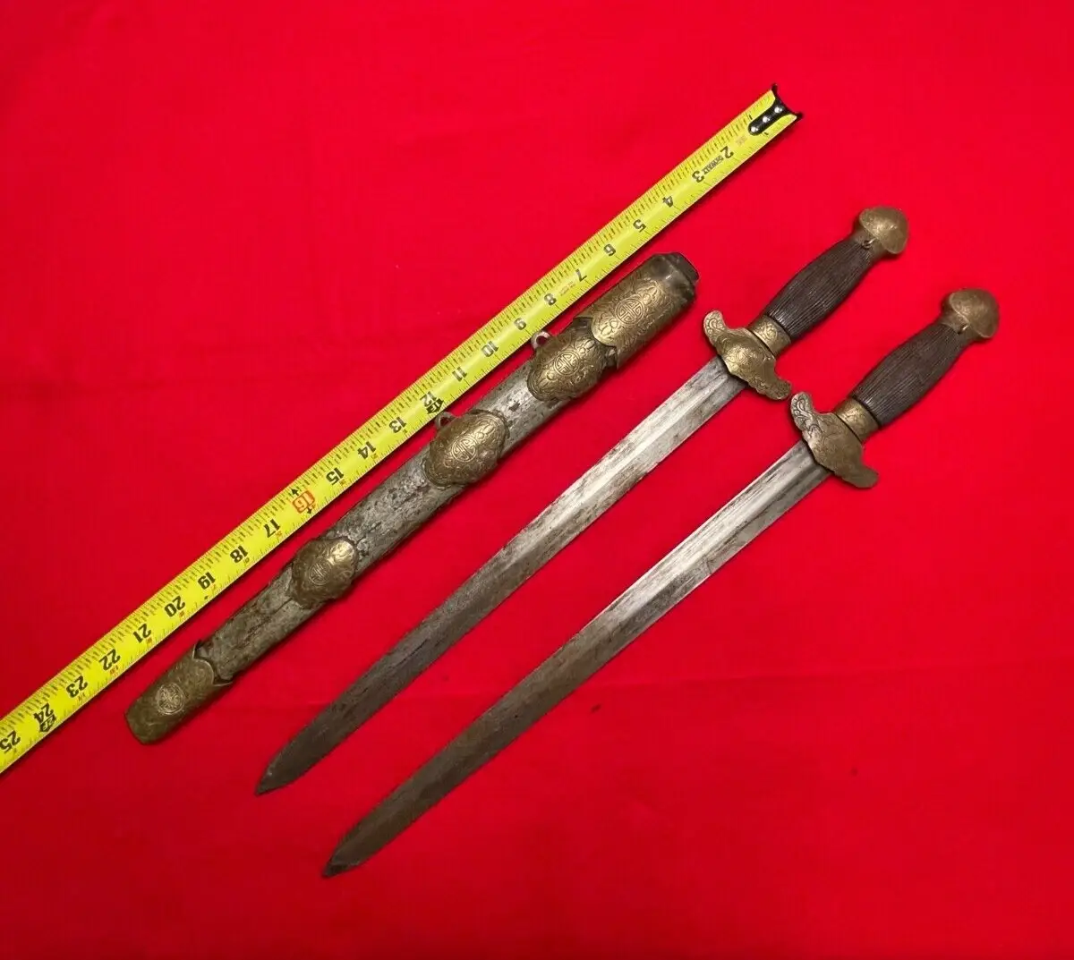 EARLY RARE PRE WW2 CHINESE DOUBLE BUTTERFLY SWORD - 2